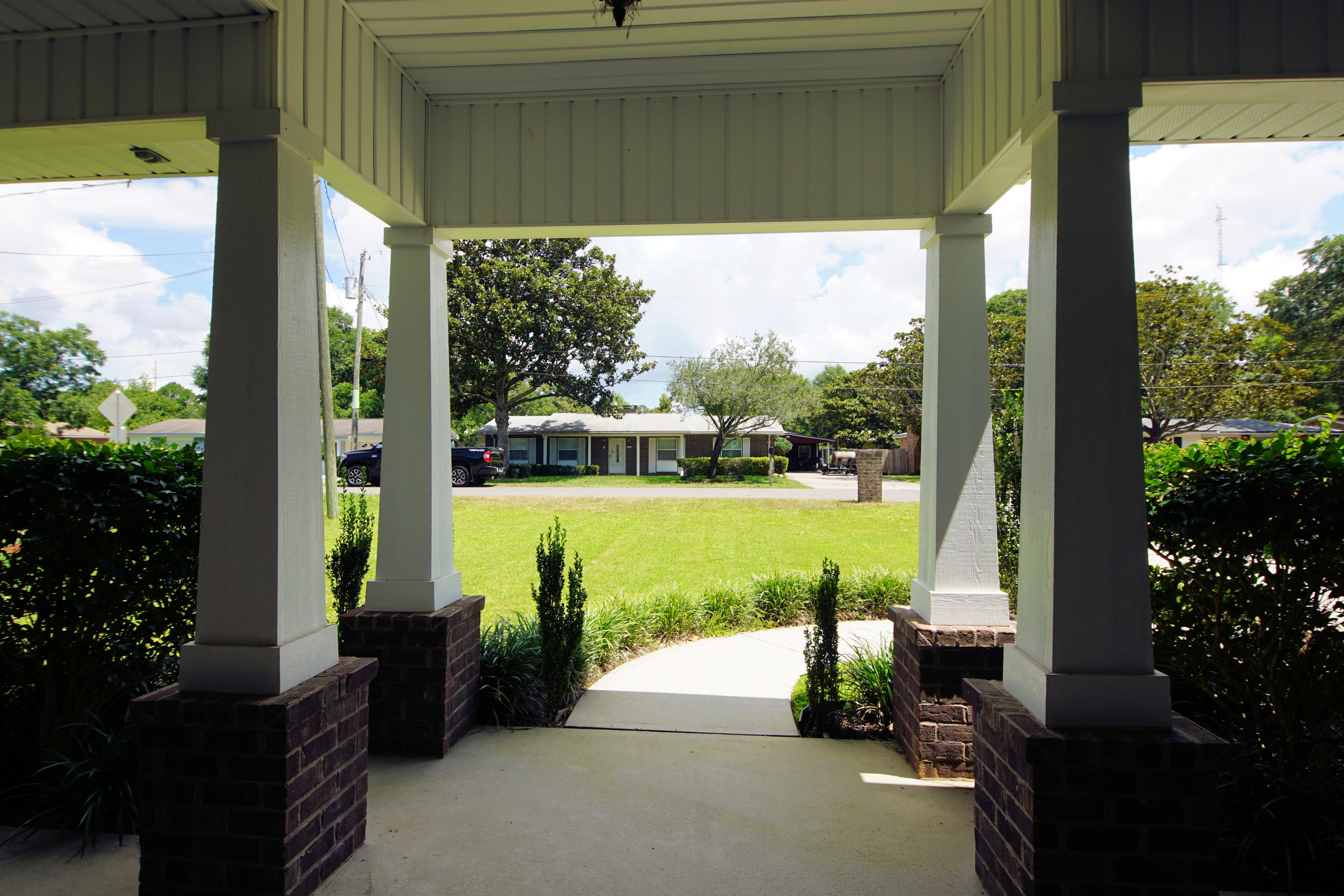 AZALEA SHORES - Residential