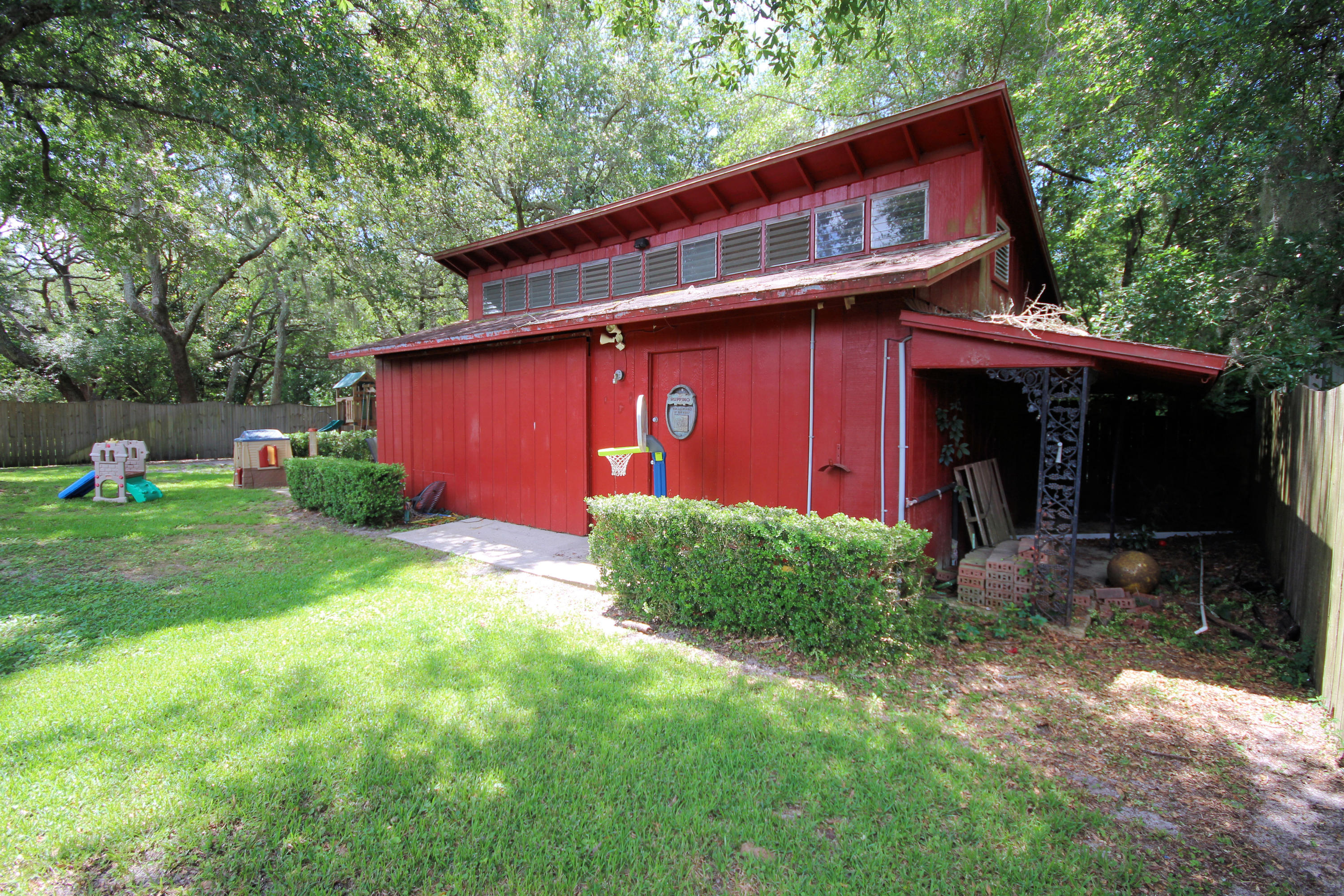 AZALEA SHORES - Residential