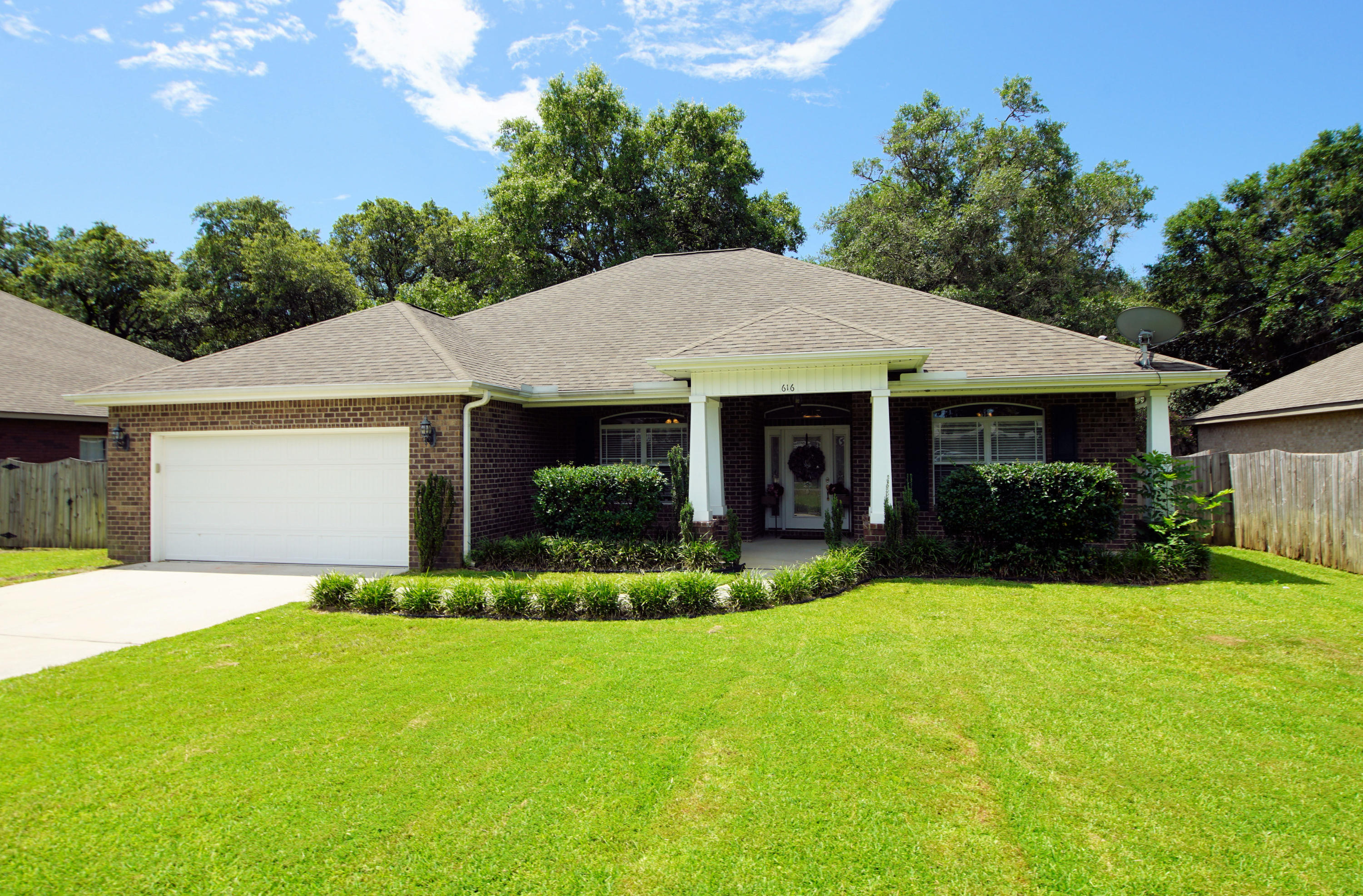 AZALEA SHORES - Residential