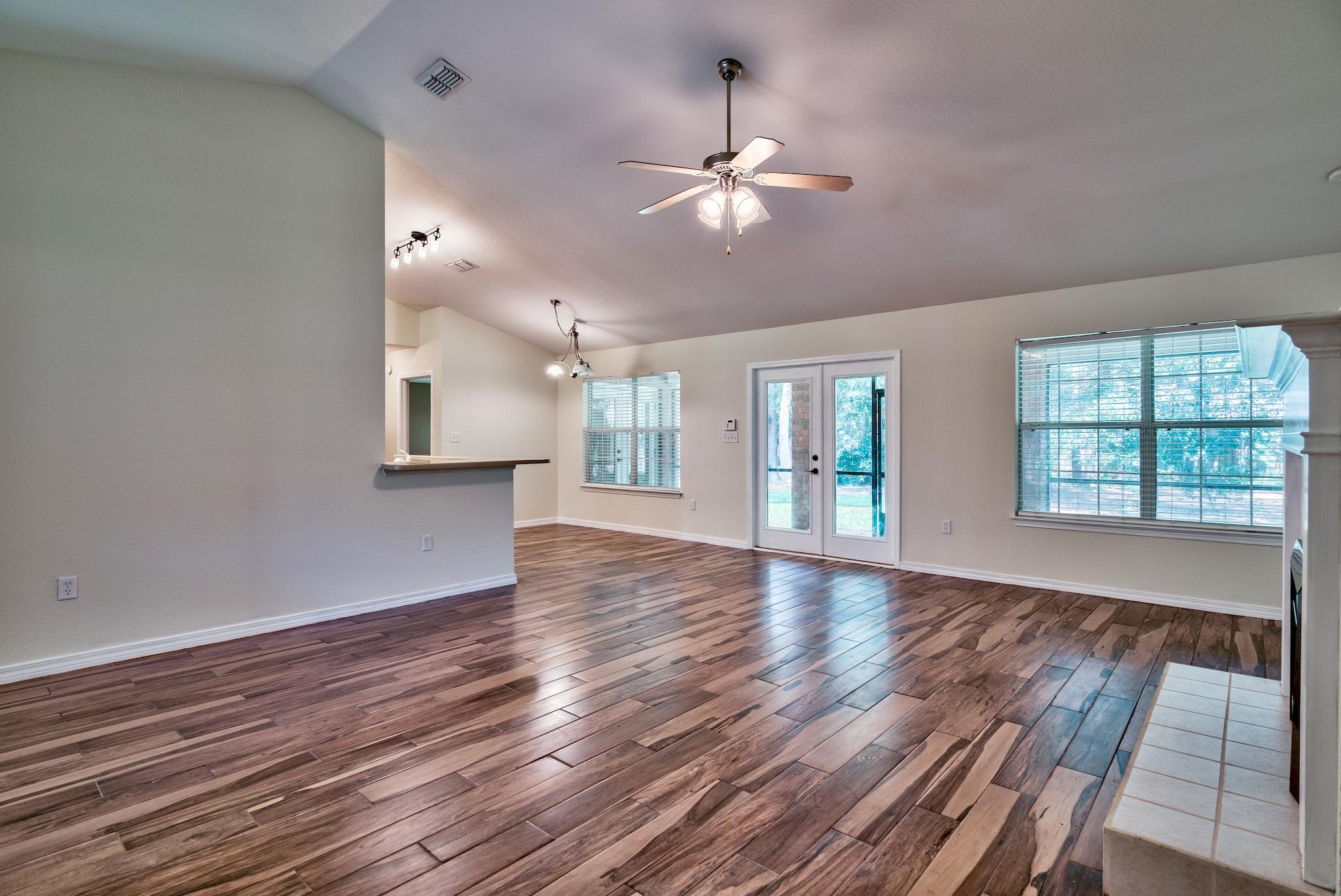 DRIFTWOOD ESTATES - Residential