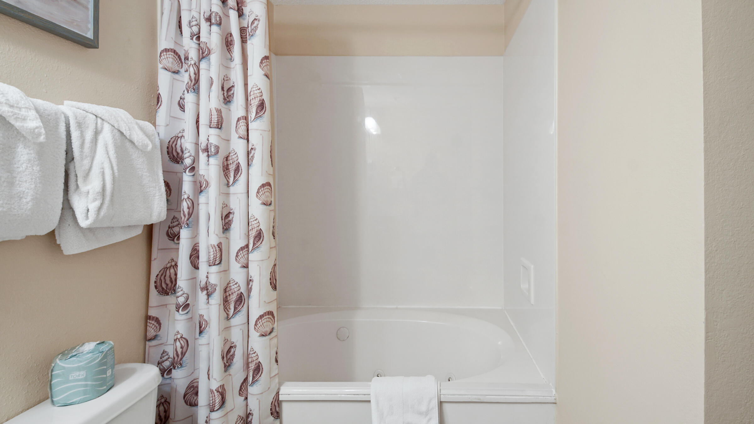 Majestic Beach Tower I - Residential