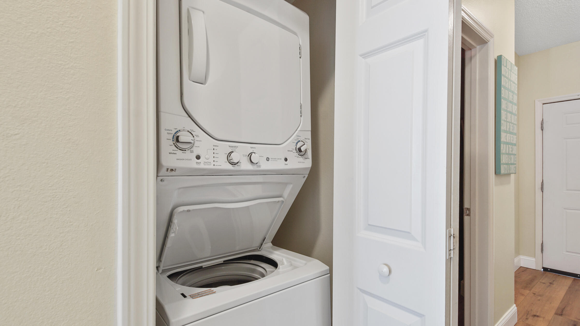 Majestic Beach Tower I - Residential