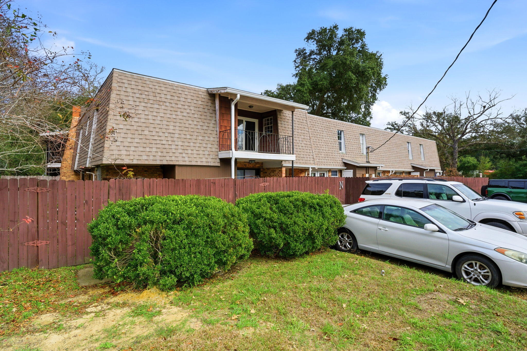 TIFFANY PLACE CONDO - Residential