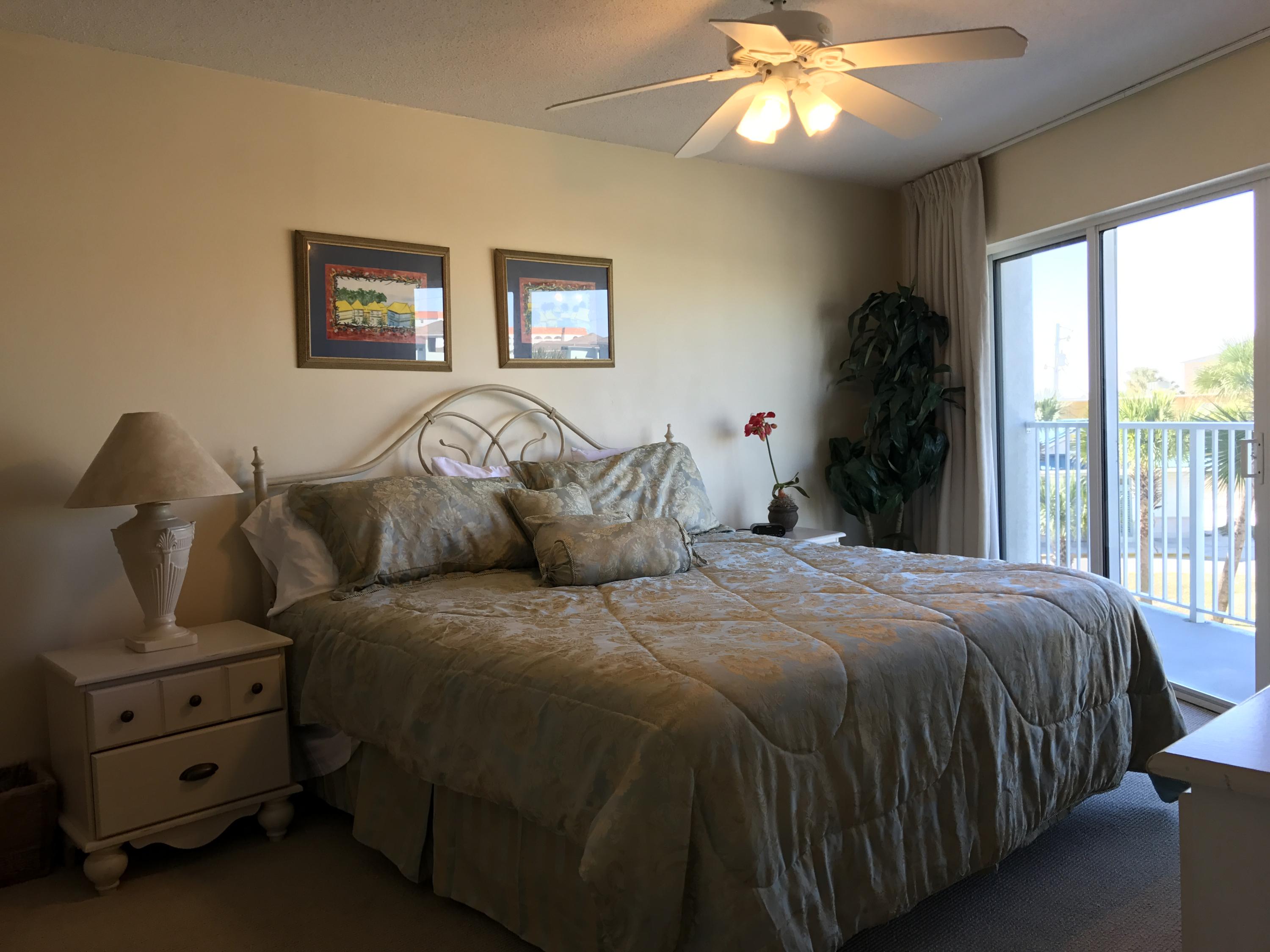 Seacrest Condominiums - Residential