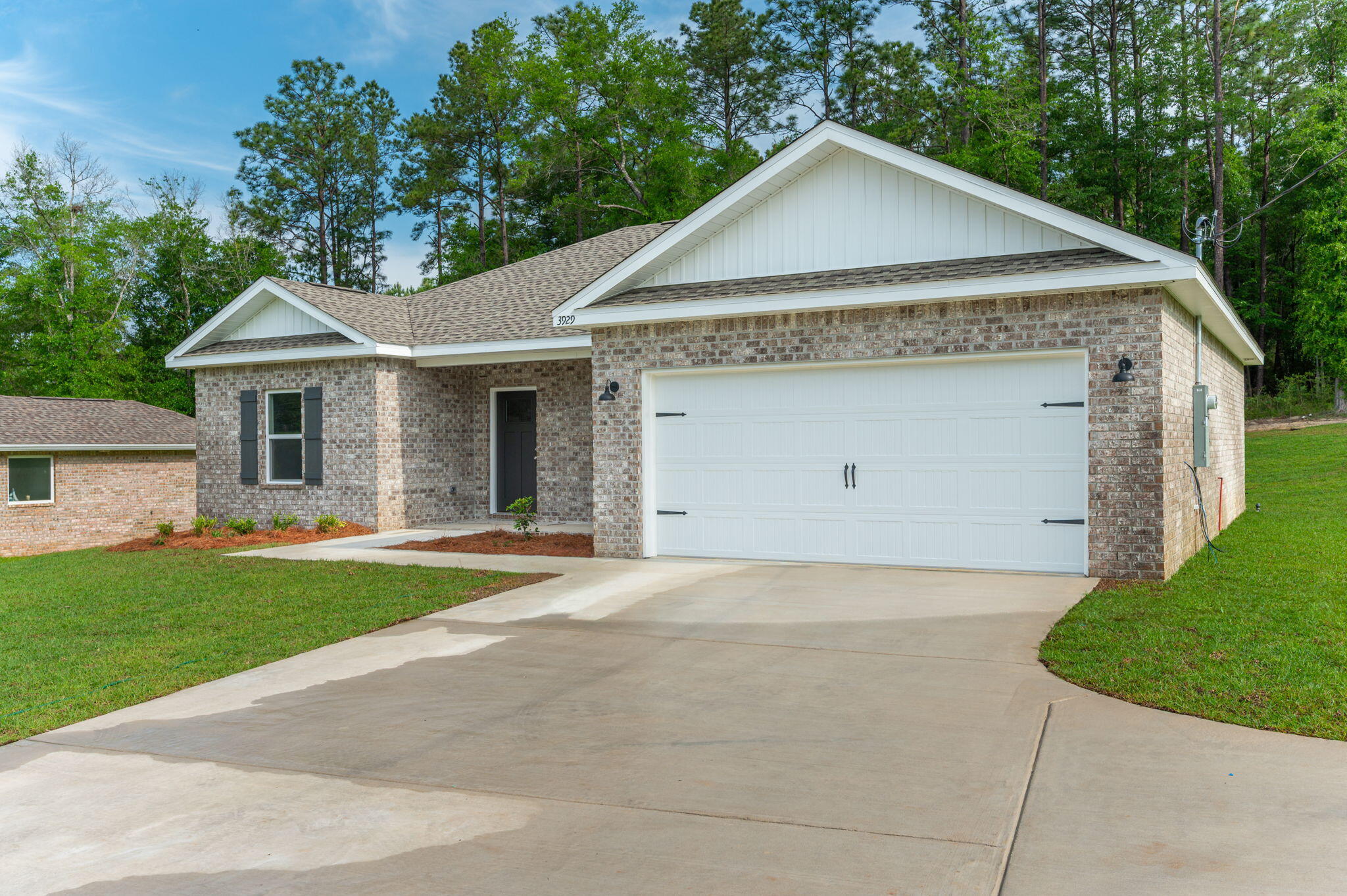 SOUTHERN DAY CHATEAU - Residential
