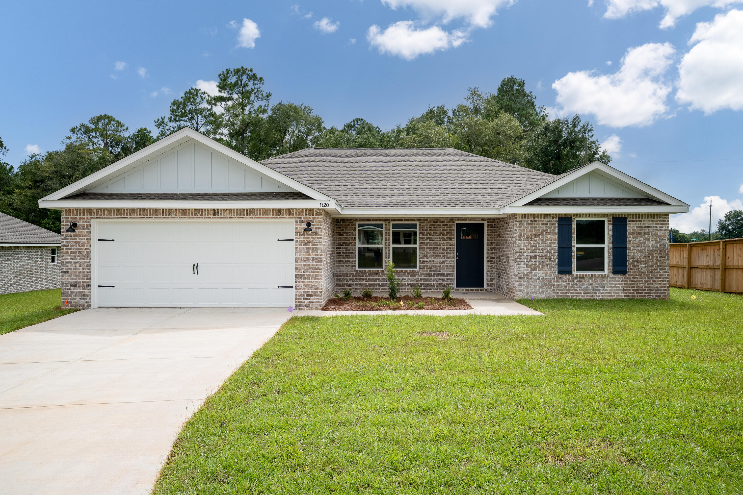 SOUTHERN DAY CHATEAU - Residential
