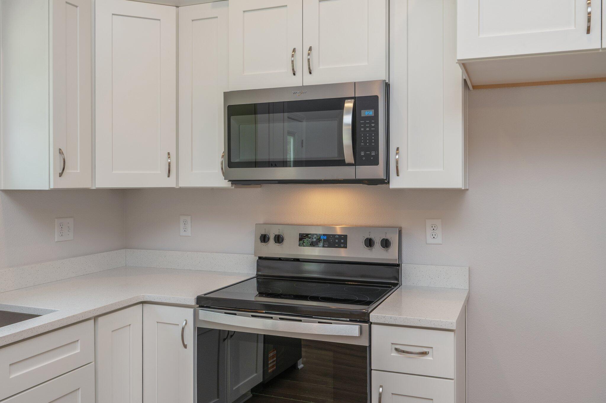 SOUTHERN DAY CHATEAU - Residential