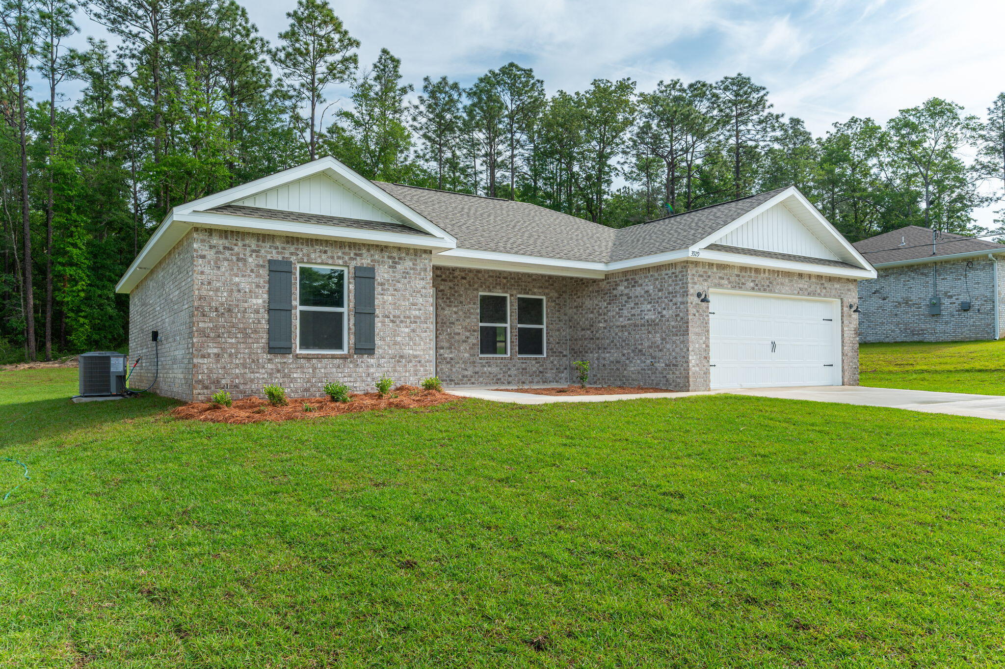 SOUTHERN DAY CHATEAU - Residential
