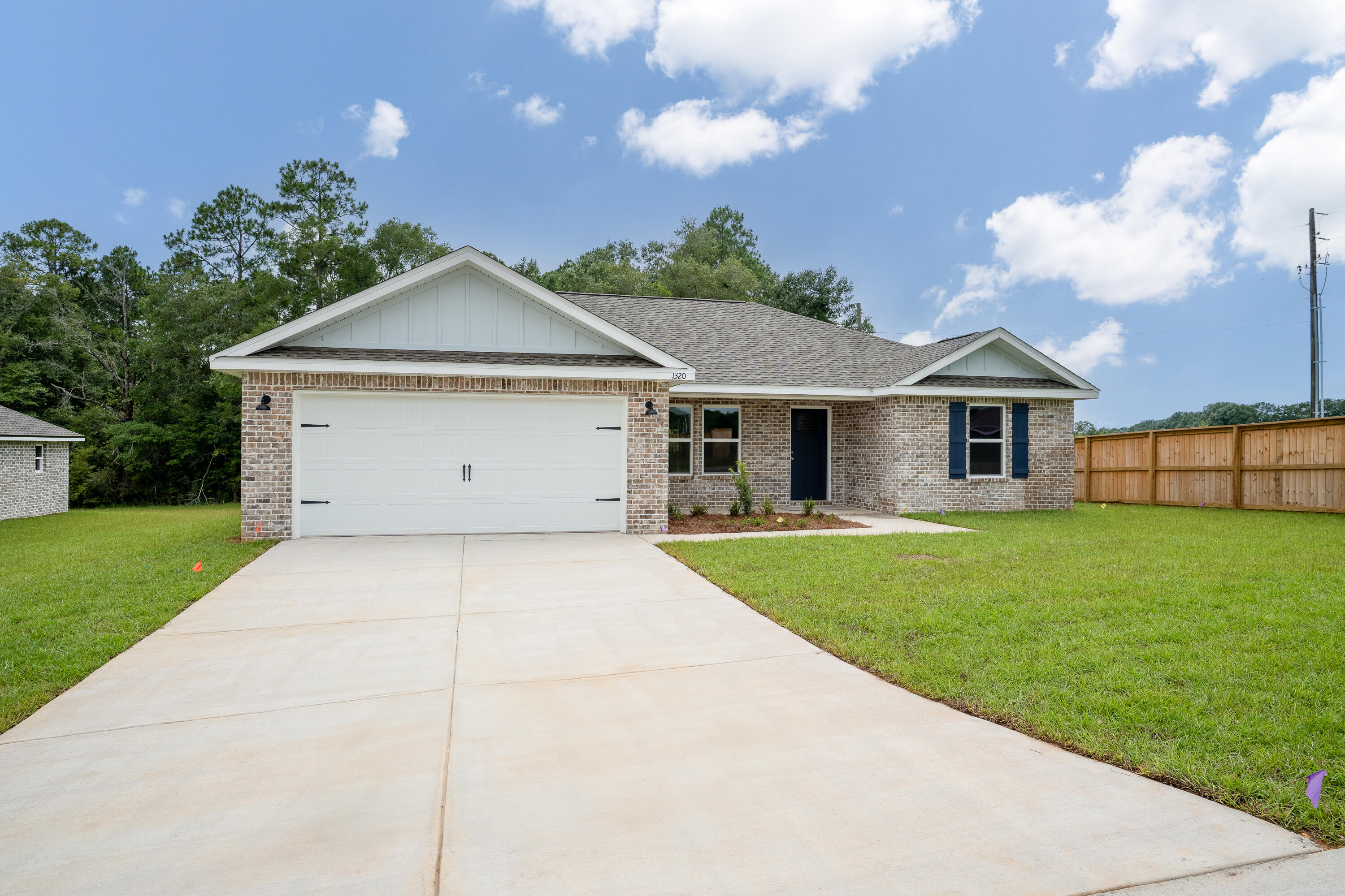 SOUTHERN DAY CHATEAU - Residential