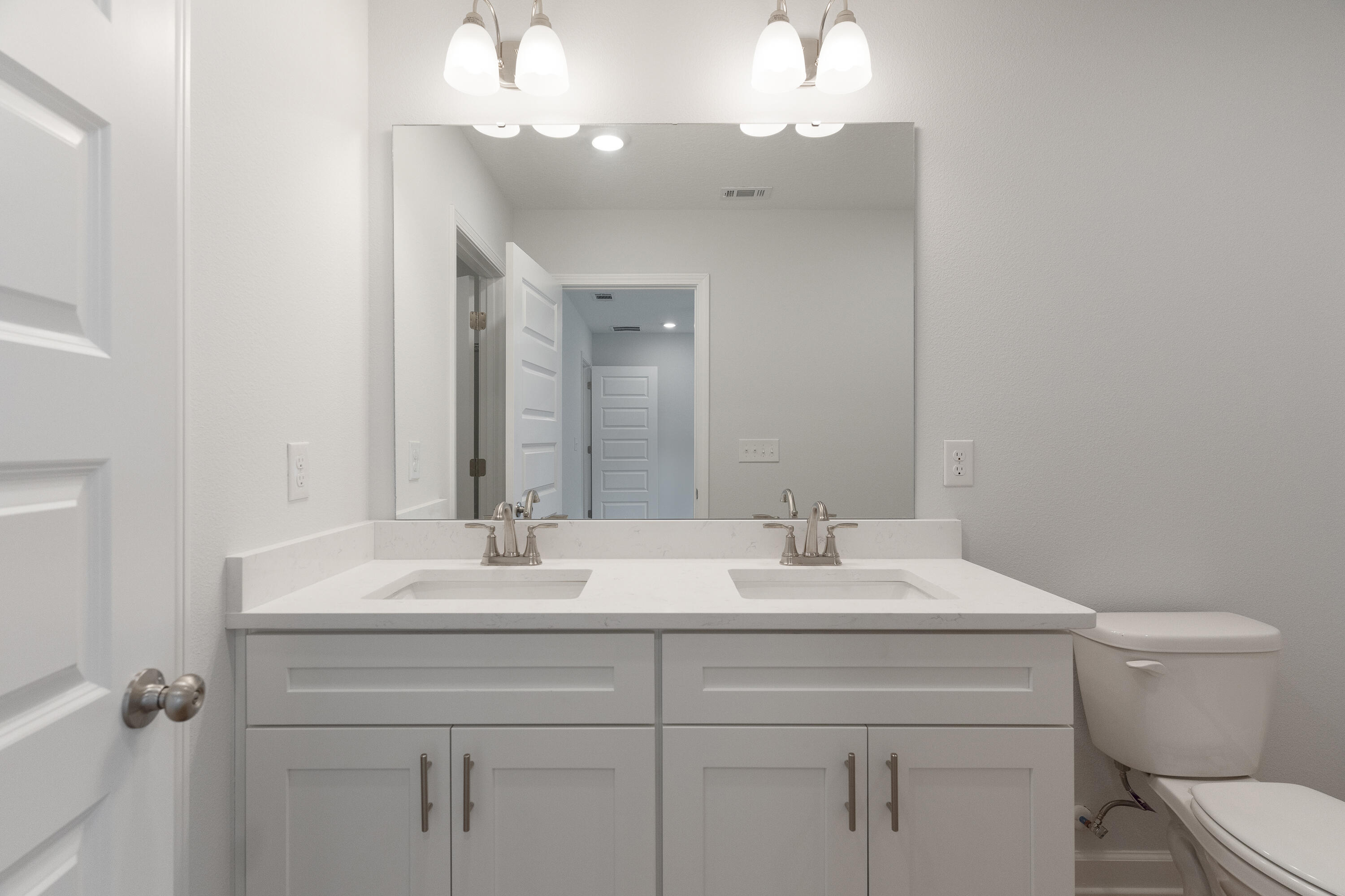 SOUTHERN DAY CHATEAU - Residential