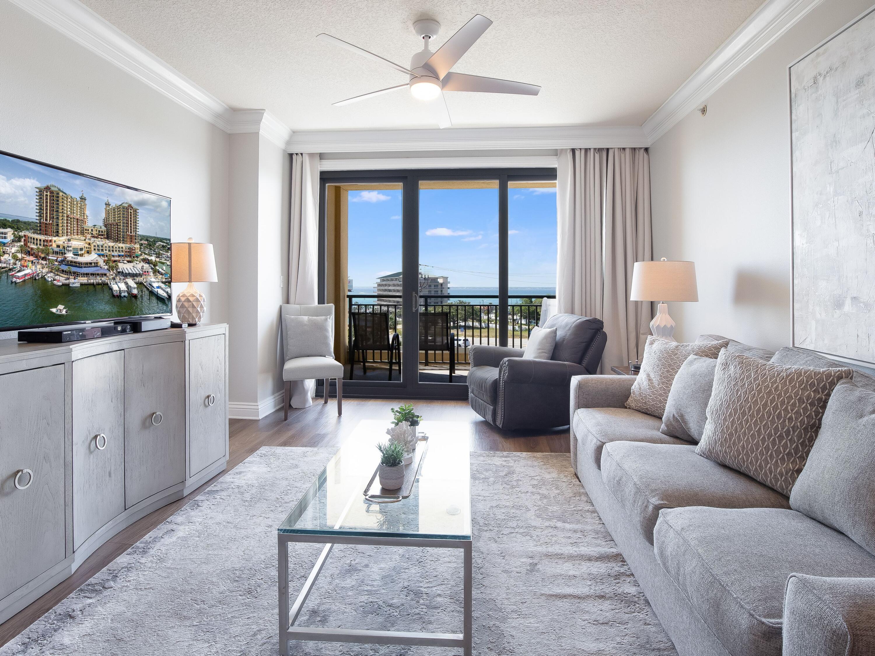 EMERALD GRANDE - Residential