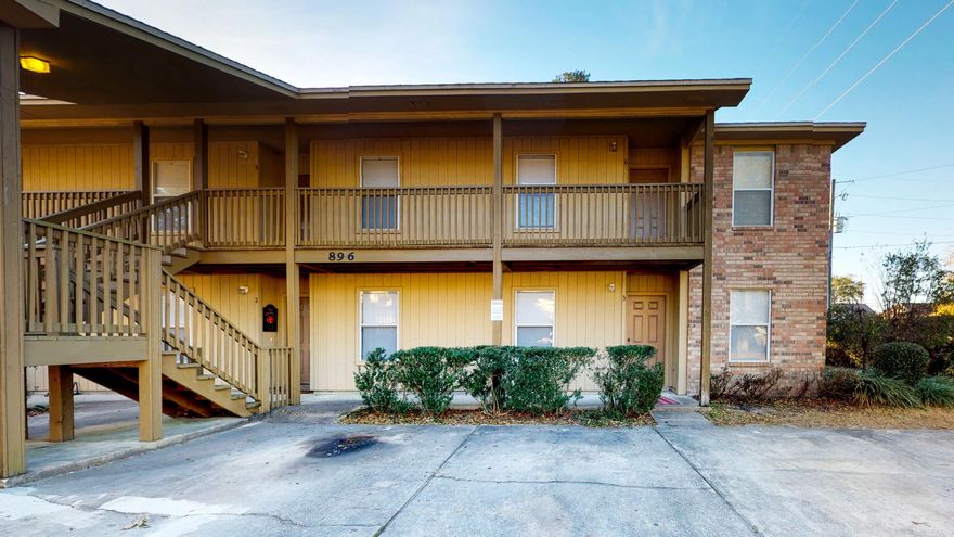 Well maintained end unit on the first floor! This apartment has an open floor plan for the kitchen/dining/living area and offers a large laundry room and split bedroom plan. Enjoy your mornings and/or afternoons on your covered back patio. Sorry no pets allowed. All Coastal Realty Services residents are enrolled in the Resident Benefits Package (RBP) which includes renters insurance, HVAC air filter delivery (for applicable properties) and our best-in-class resident rewards program, and much more! More details upon application.  **PLEASE VISIT OUR WEBSITE TO SCHEDULE A SHOWING: COASTALREALTYSERVICES.COM**