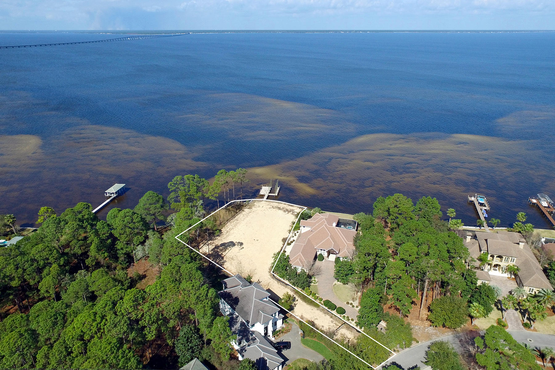 Regatta Bay (Commodore Point) - Land