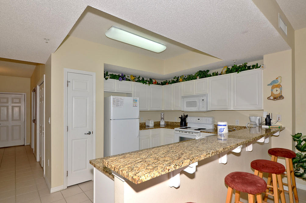 SUMMERWIND CENTER BLDG - Residential