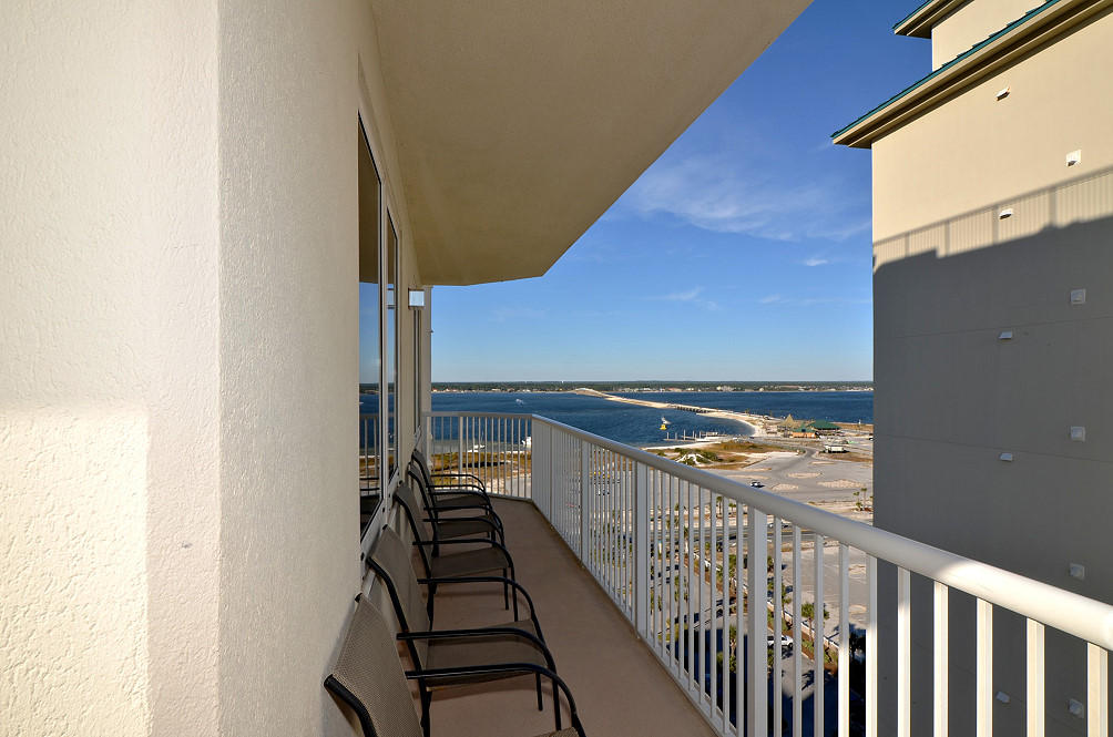 SUMMERWIND CENTER BLDG - Residential