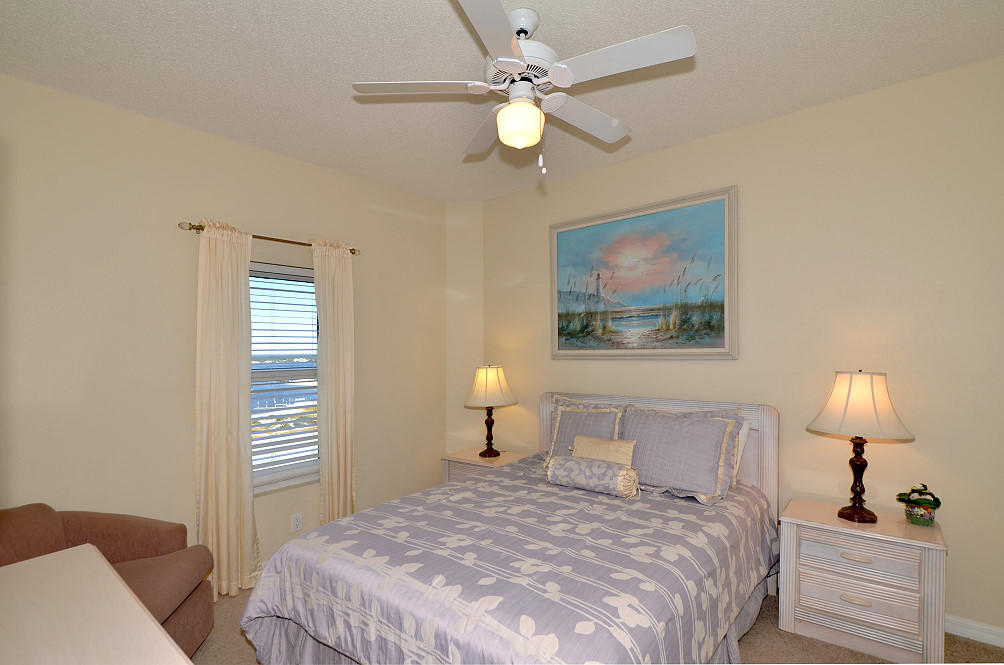 SUMMERWIND CENTER BLDG - Residential