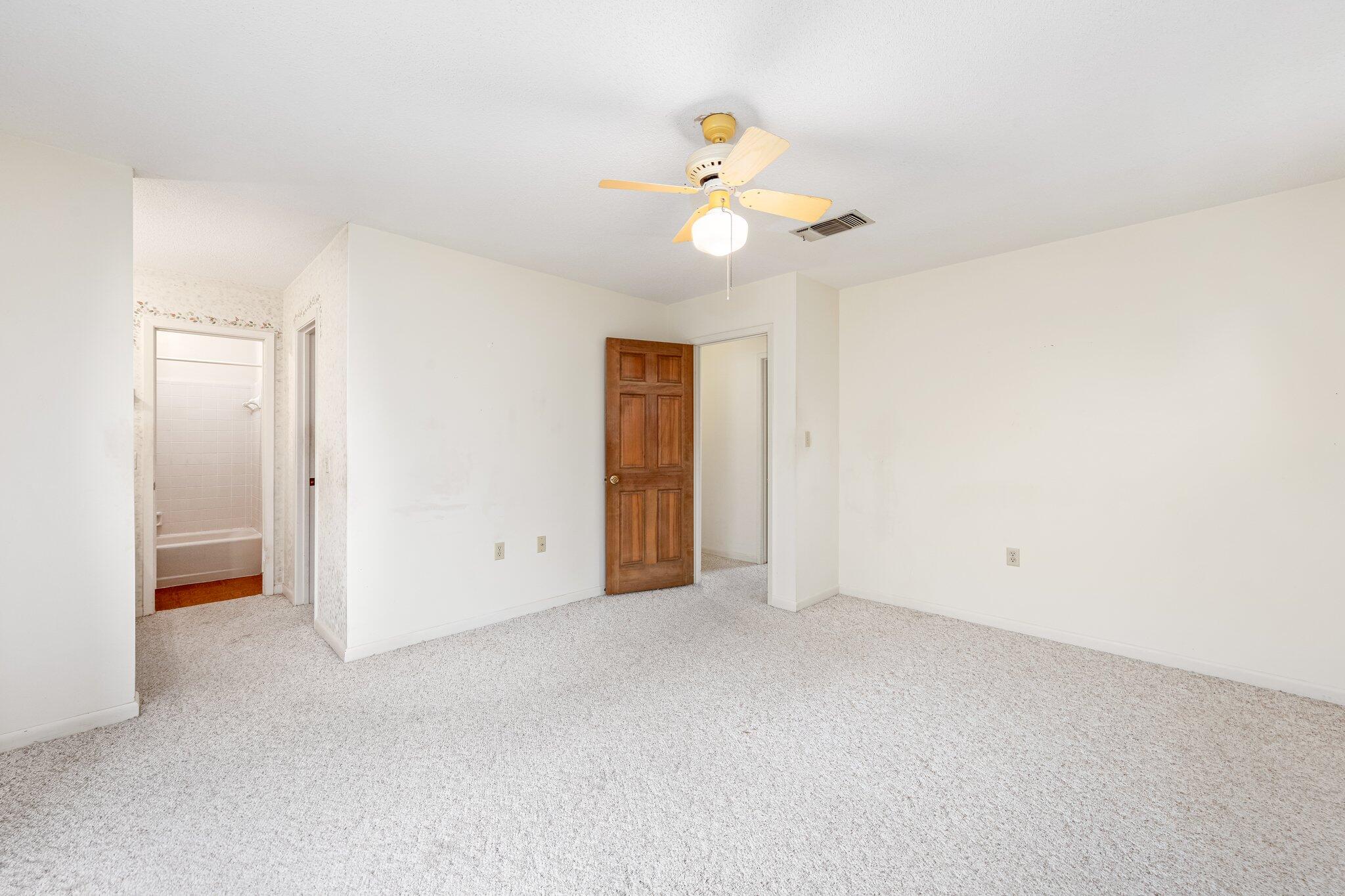 LAKE LORRAINE ESTATES 3 - Residential