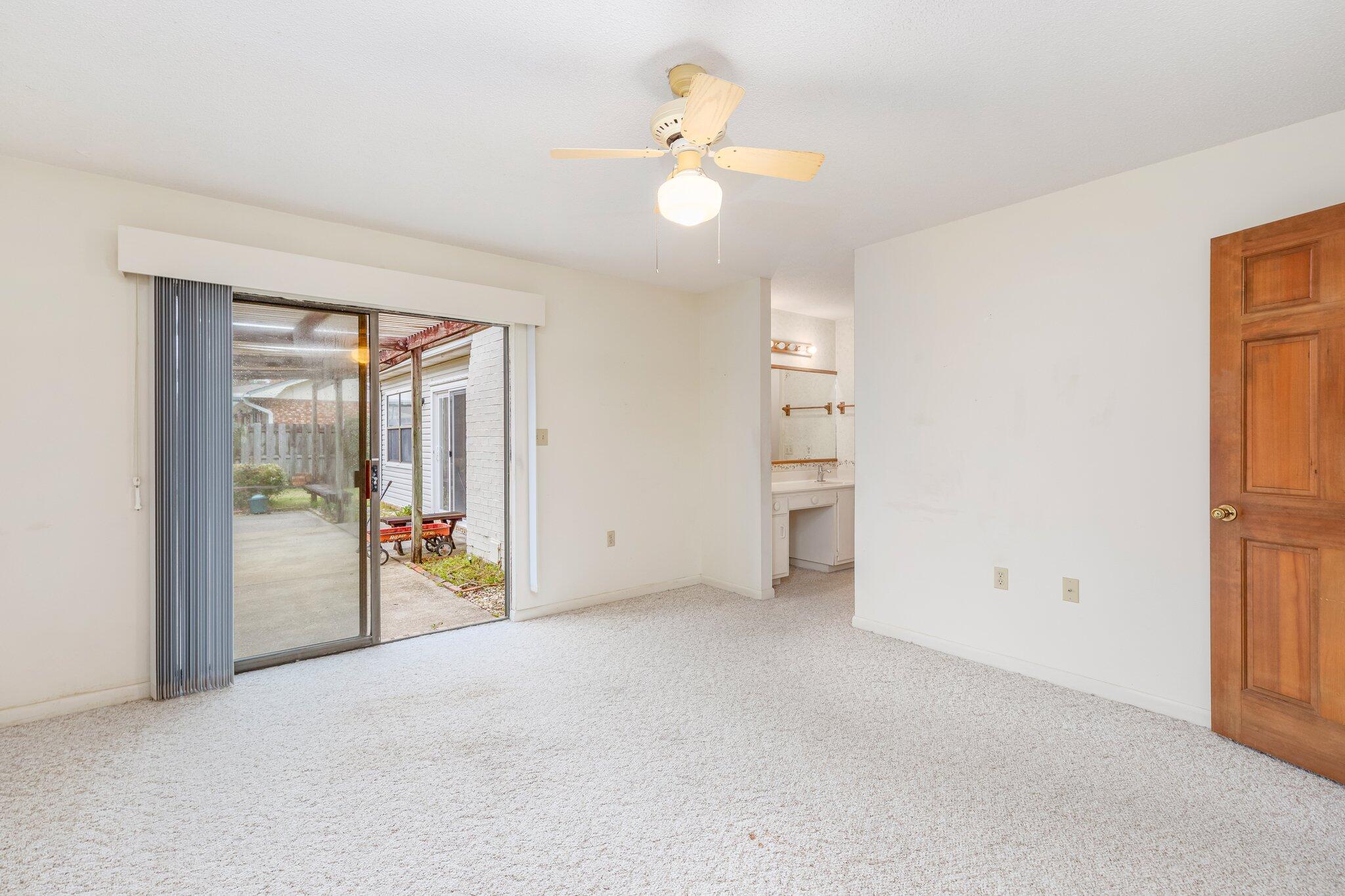 LAKE LORRAINE ESTATES 3 - Residential