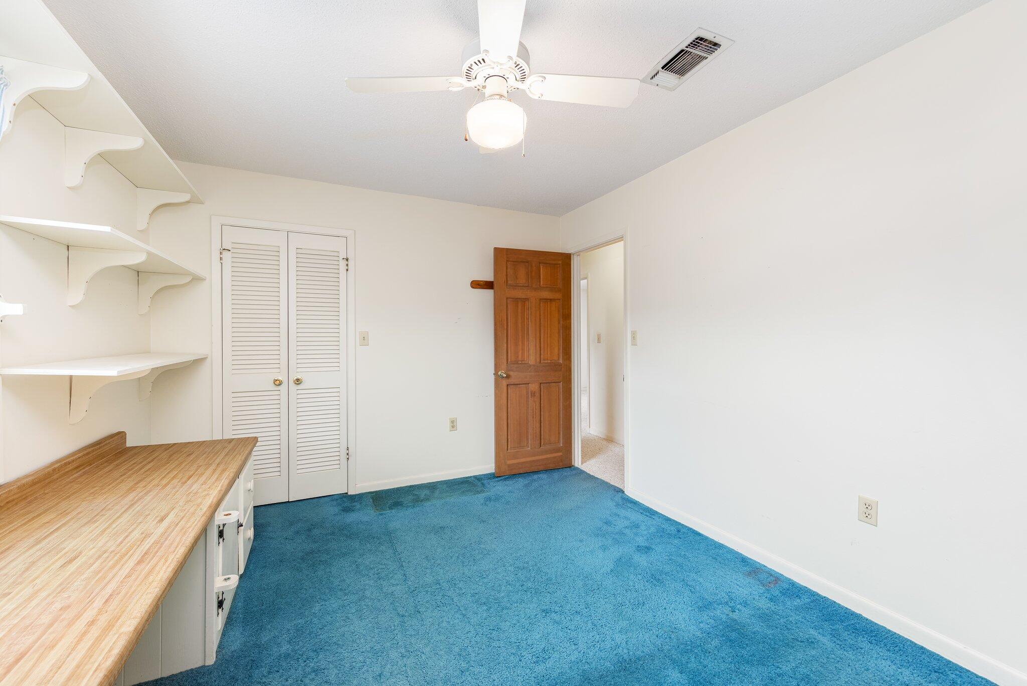 LAKE LORRAINE ESTATES 3 - Residential