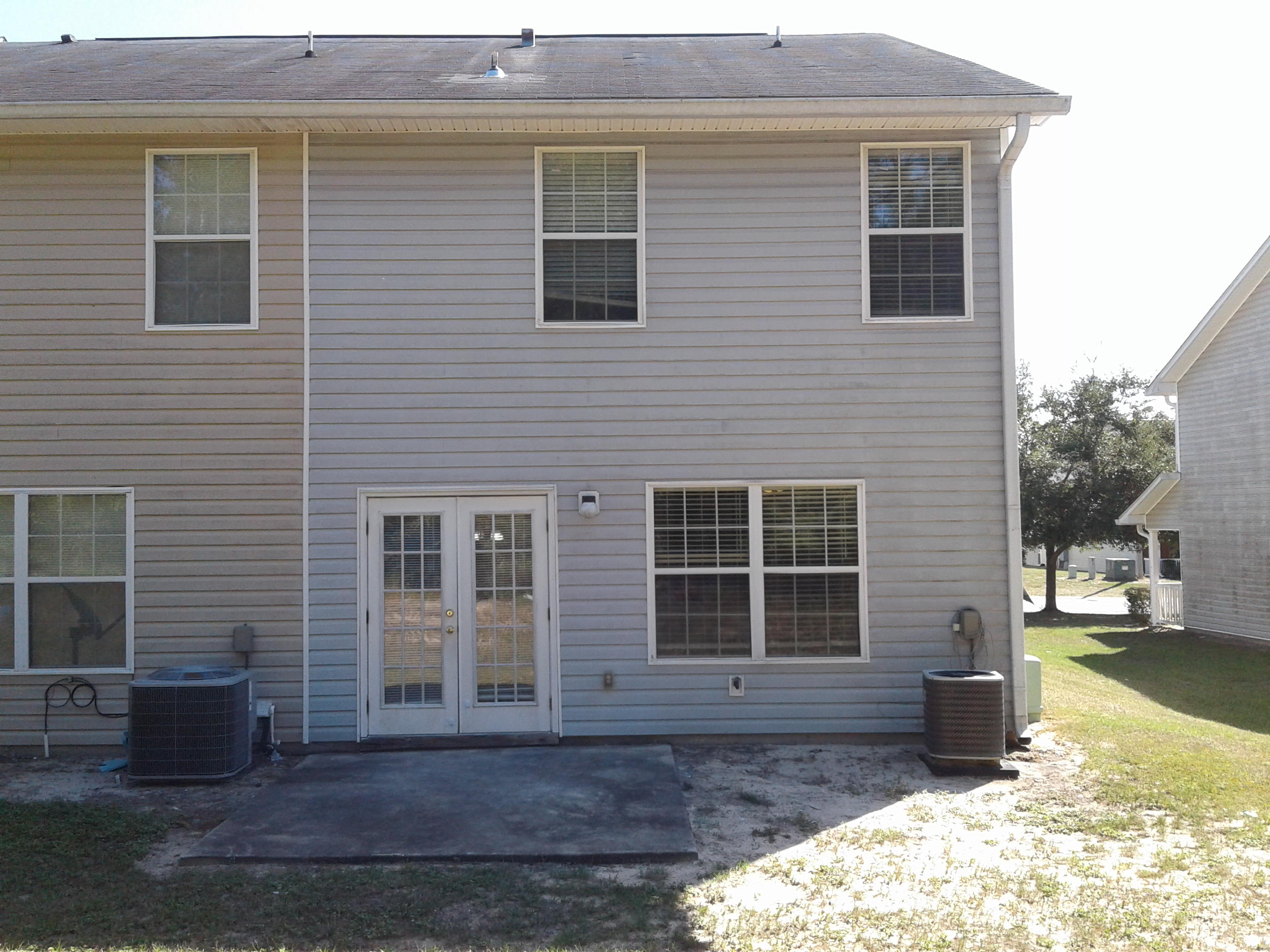 ROLLING PINES - Residential Lease