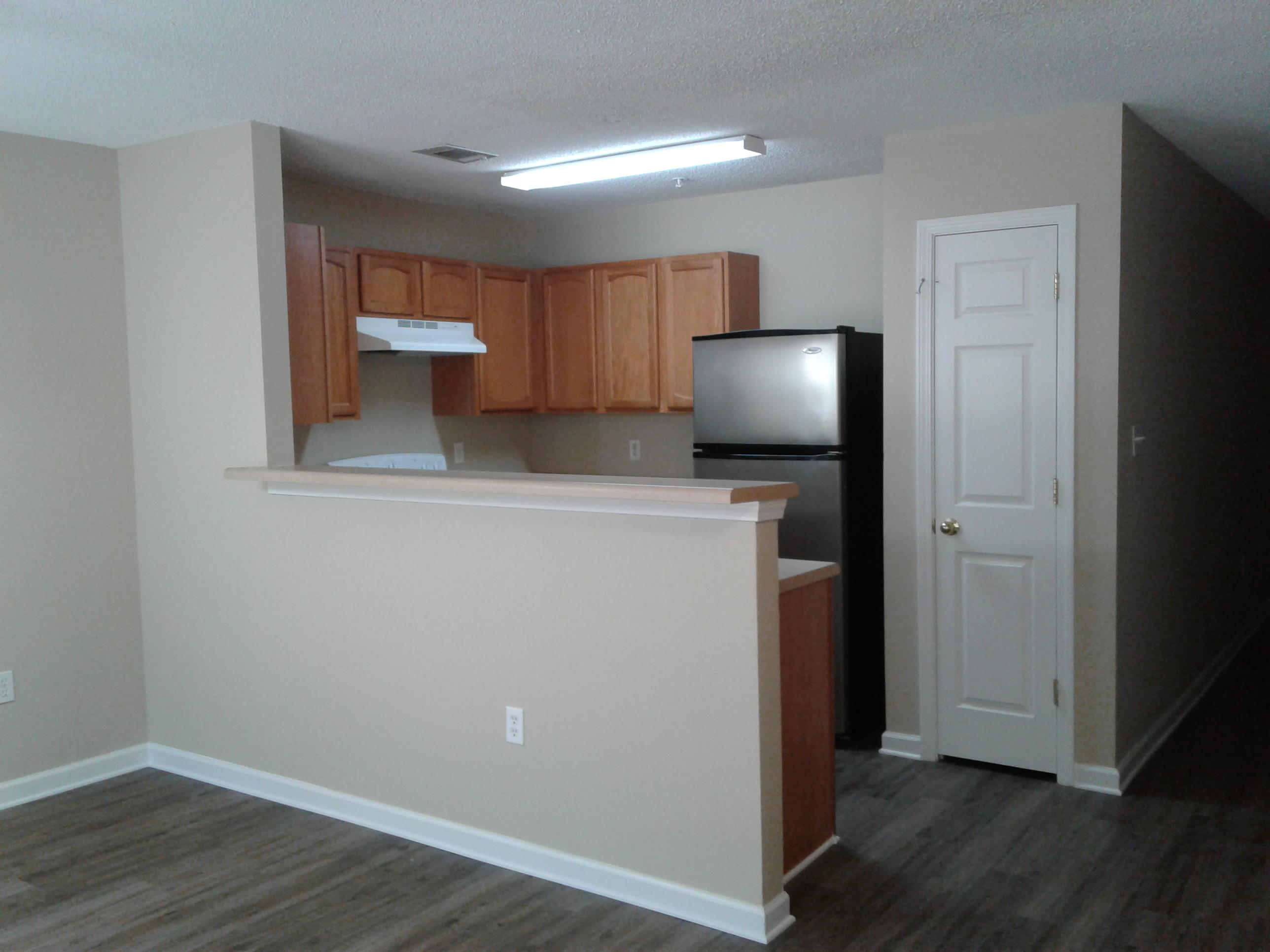 ROLLING PINES - Residential Lease