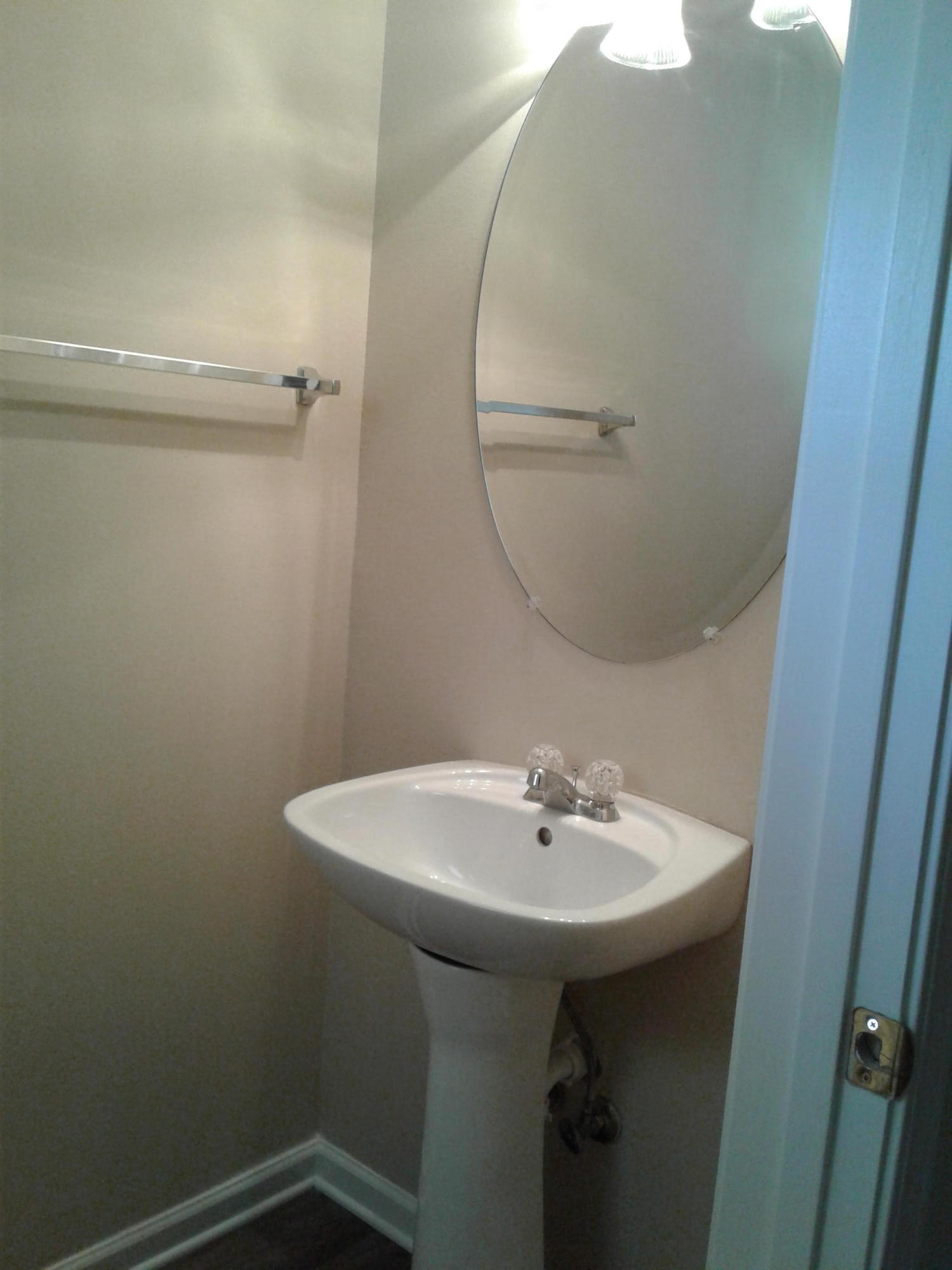 ROLLING PINES - Residential Lease