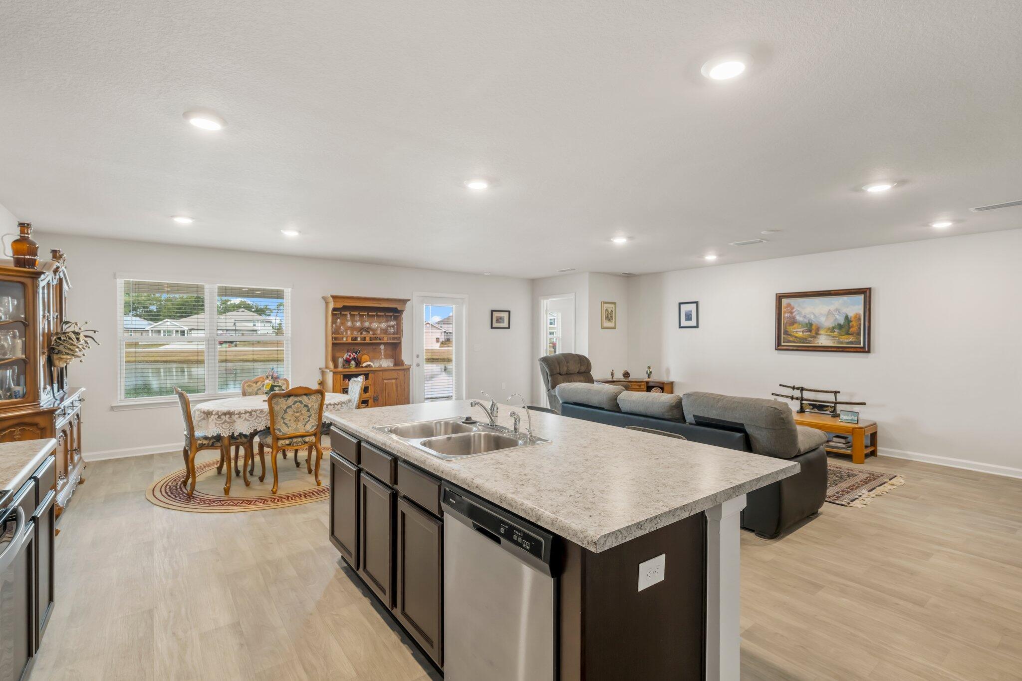 NO RECORDED SUBDIVISION - Residential