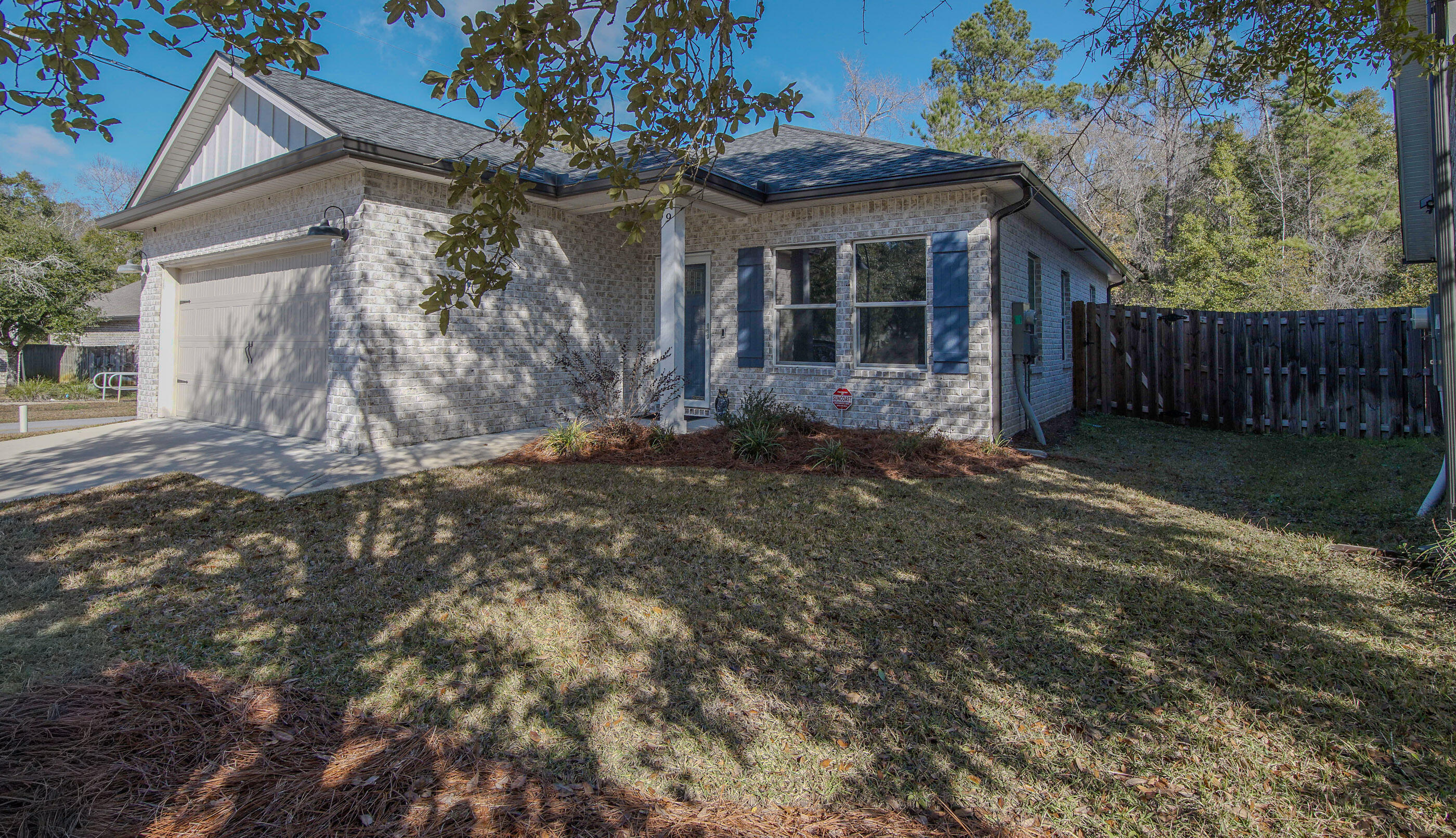 LAUREL OAKS S/D - Residential