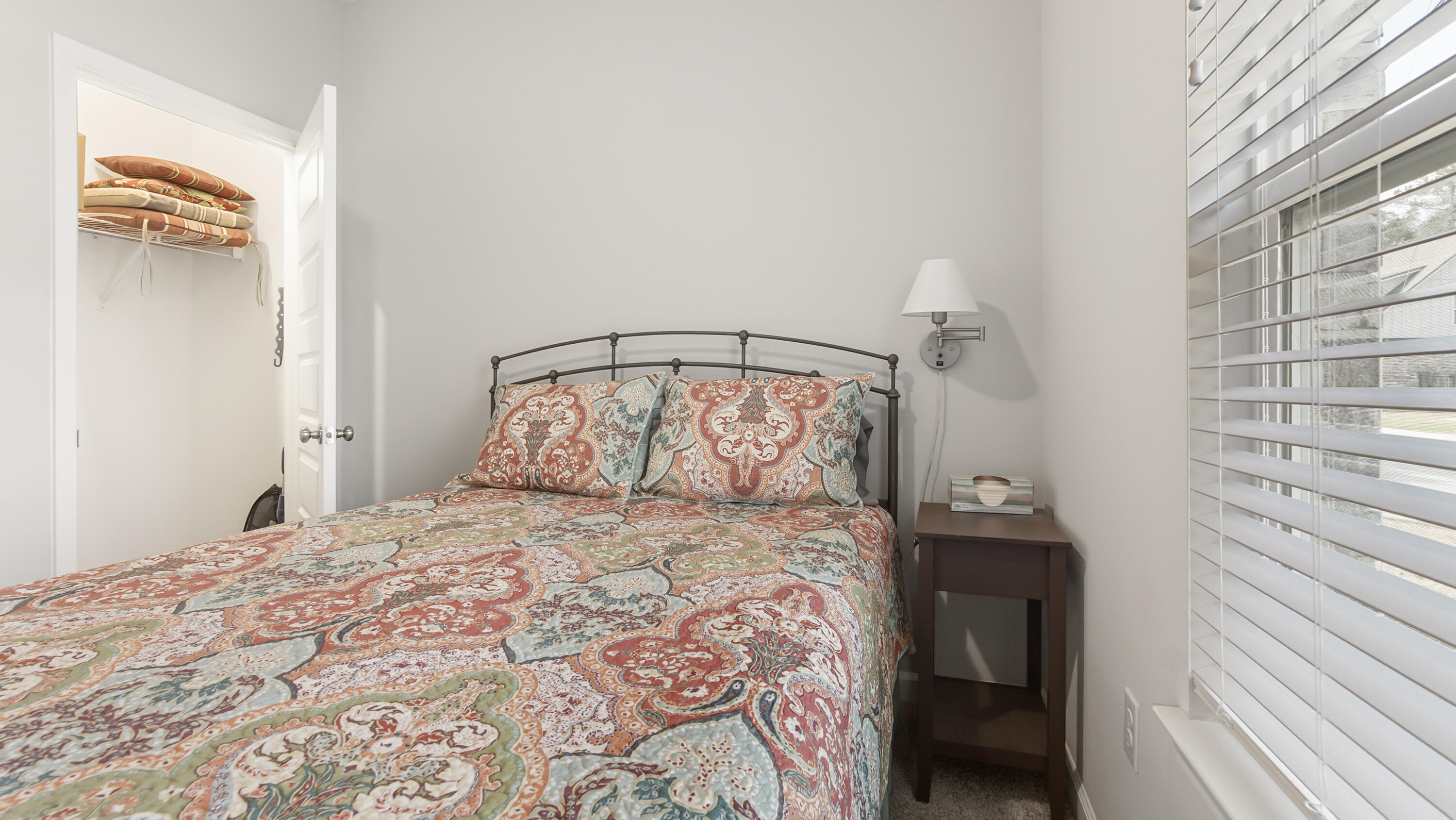 LAUREL OAKS S/D - Residential