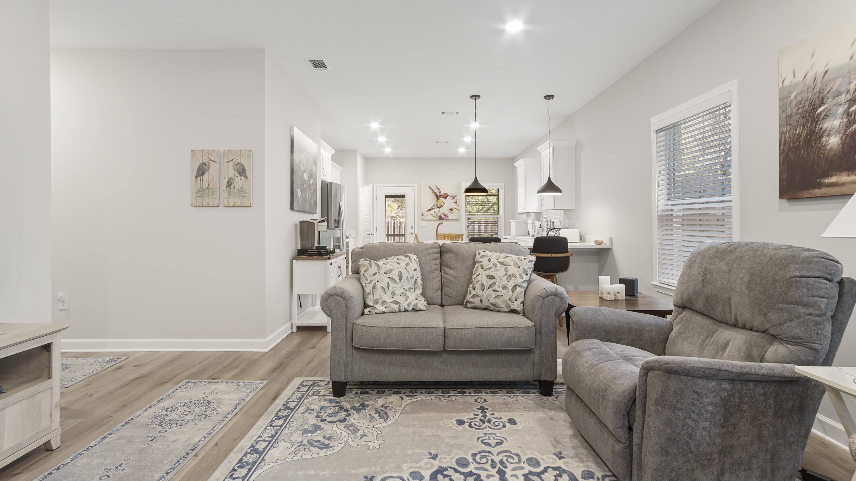 LAUREL OAKS S/D - Residential