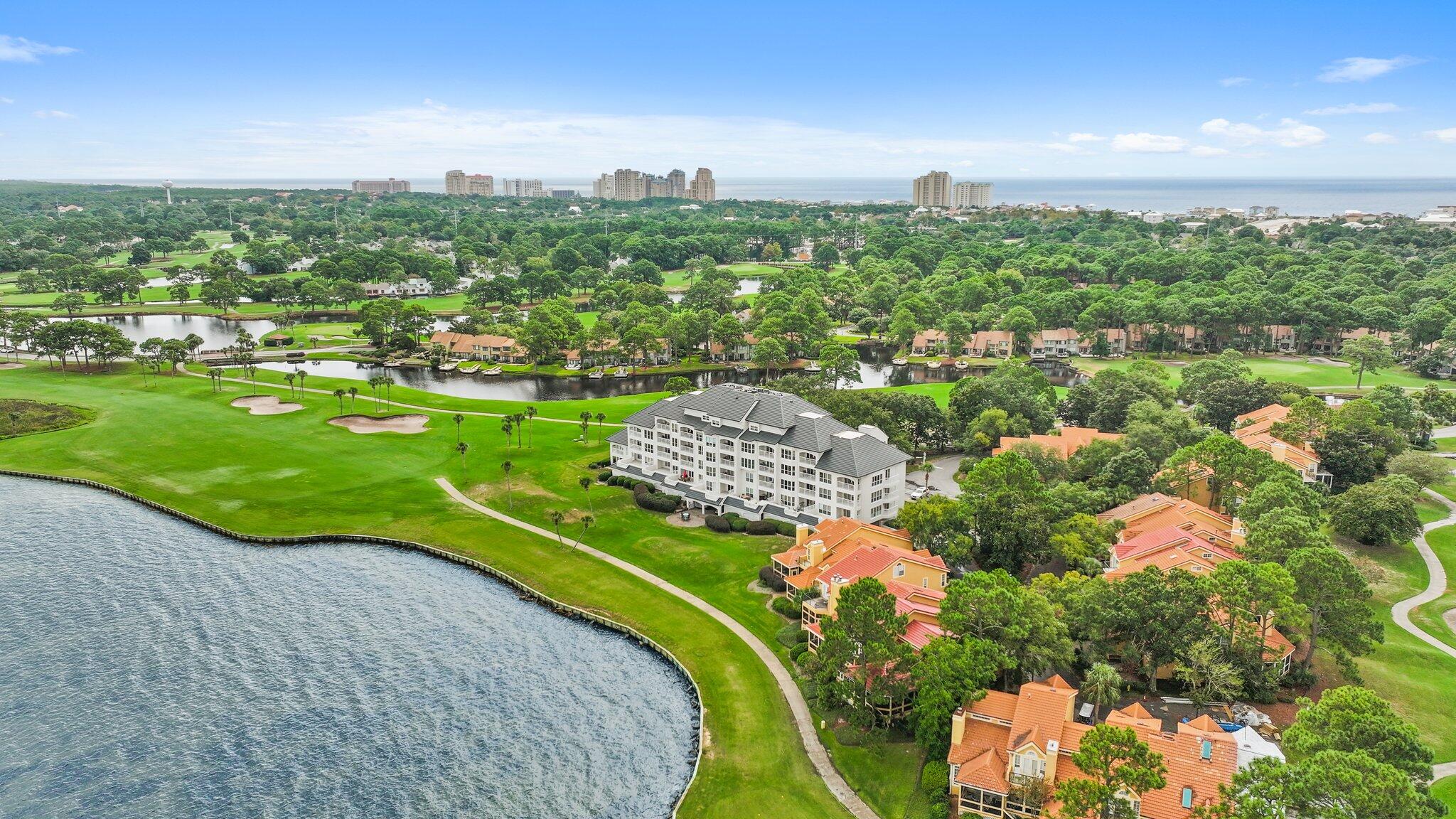 PLAYERS CLUB AT SANDESTIN - Residential