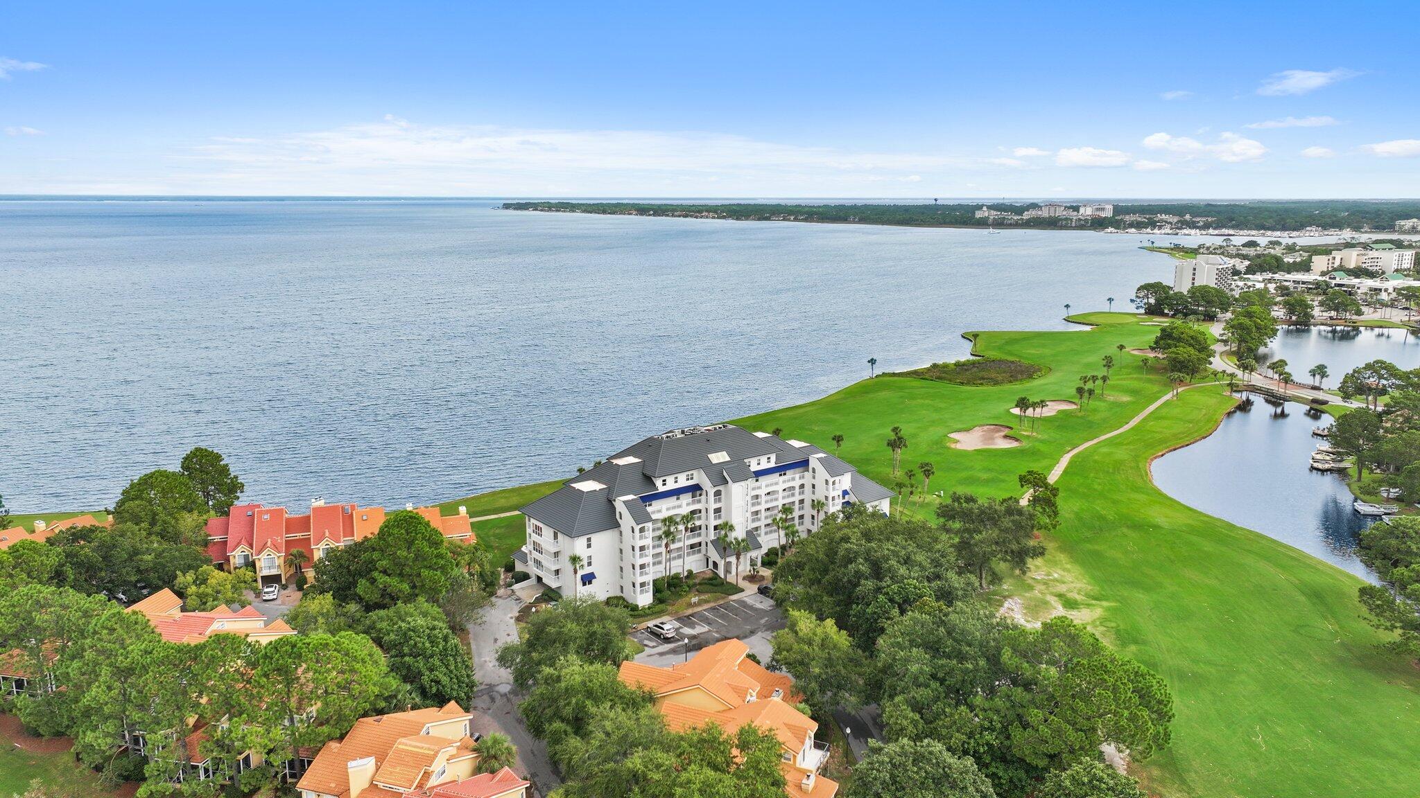 PLAYERS CLUB AT SANDESTIN - Residential