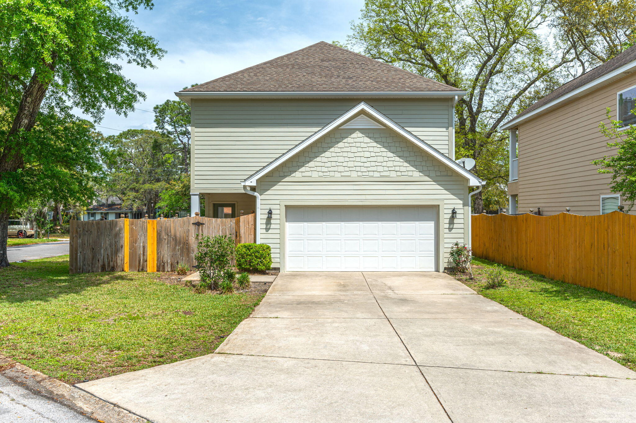 Yacht Club Estates - Residential