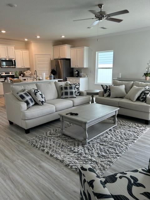 Walton's Landing - Residential Lease