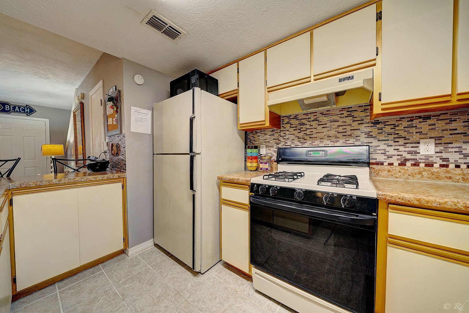 GULF HIGHLAND BEACH RESORT UNREC - Residential