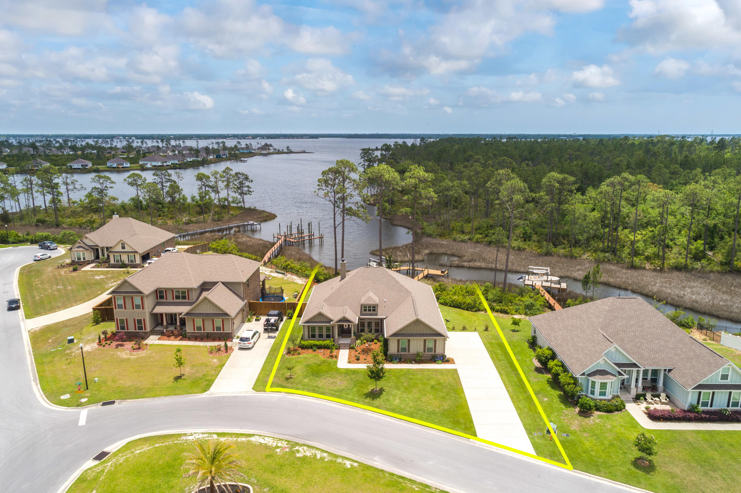 Fanning Bayou - Residential