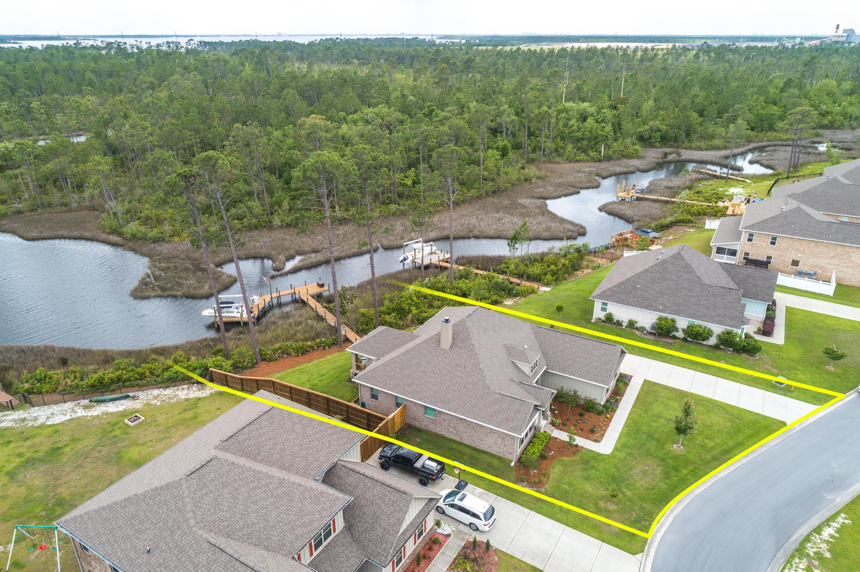 Fanning Bayou - Residential