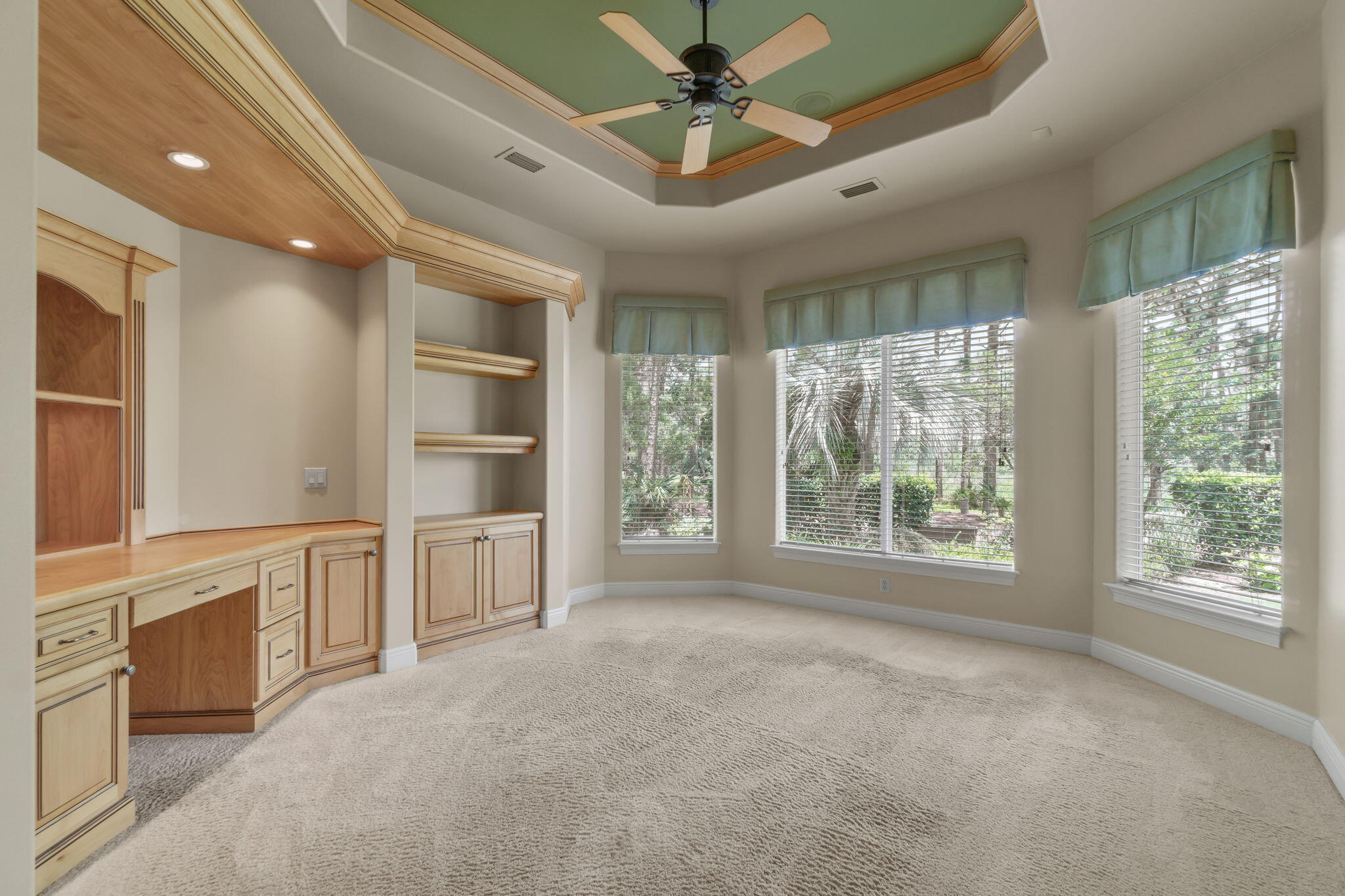 REGATTA BAY PATIO HOMES - Residential
