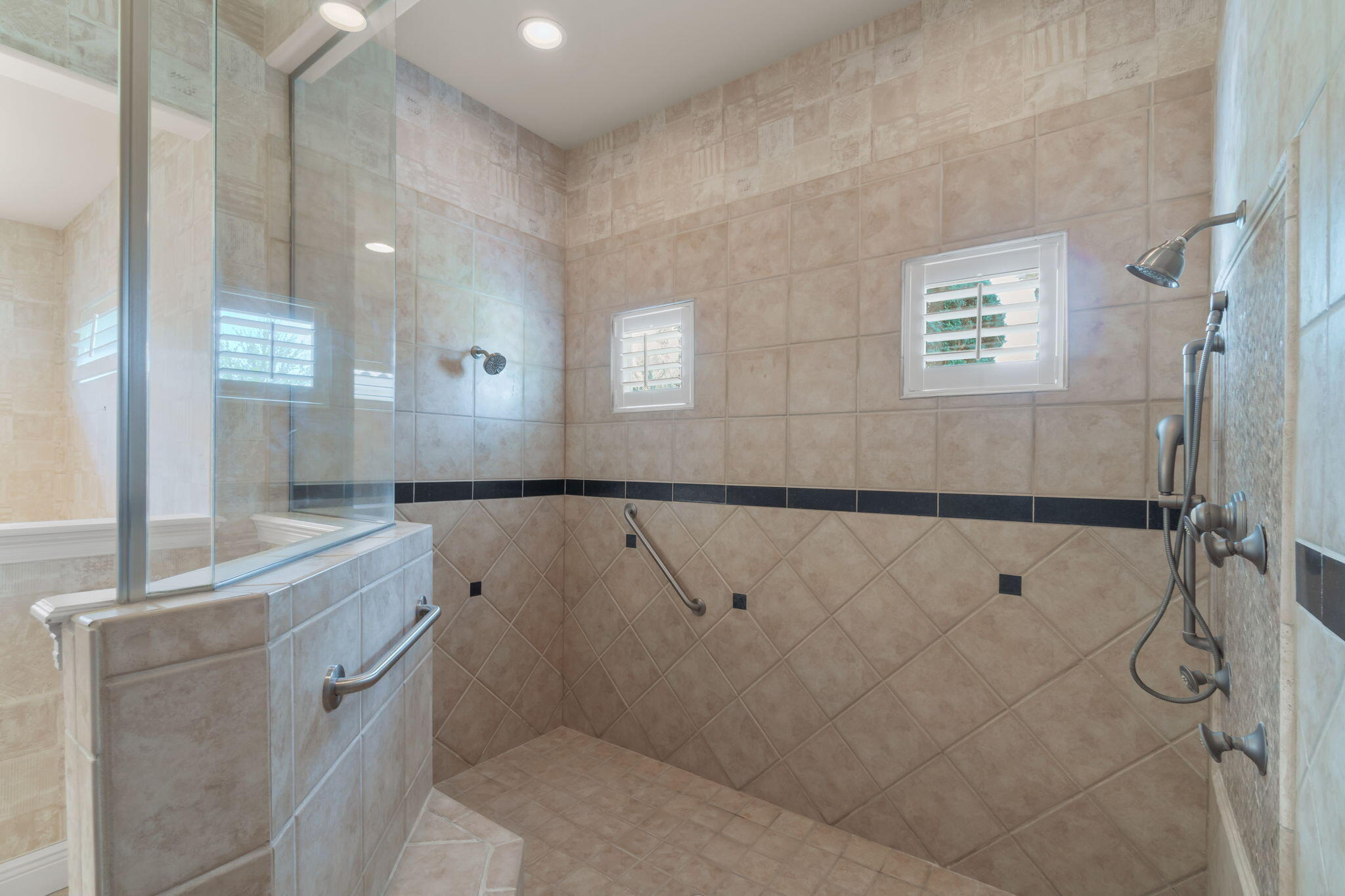 REGATTA BAY PATIO HOMES - Residential