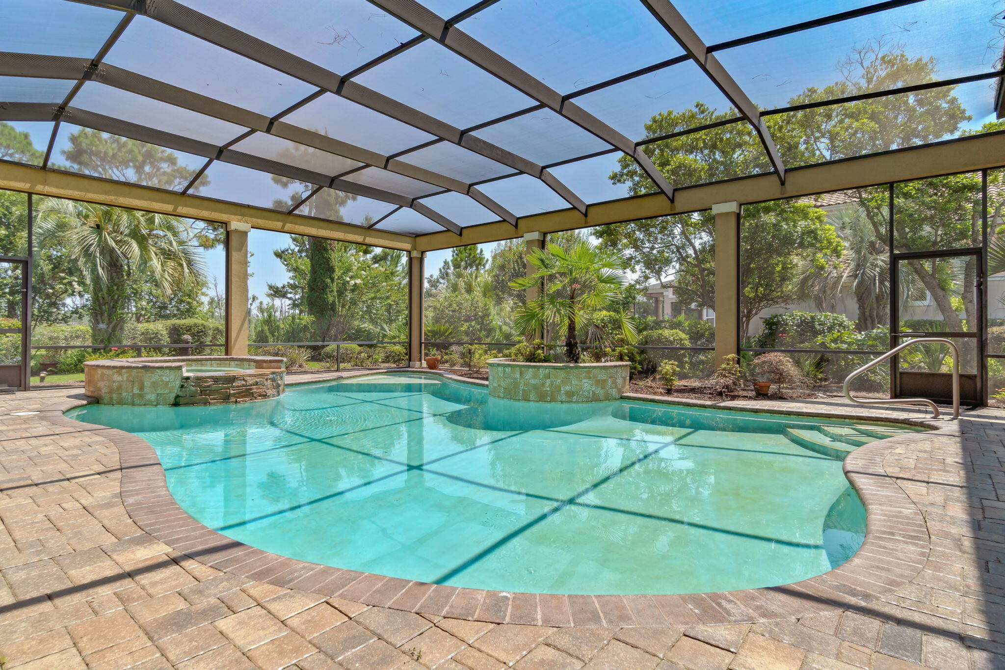 REGATTA BAY PATIO HOMES - Residential