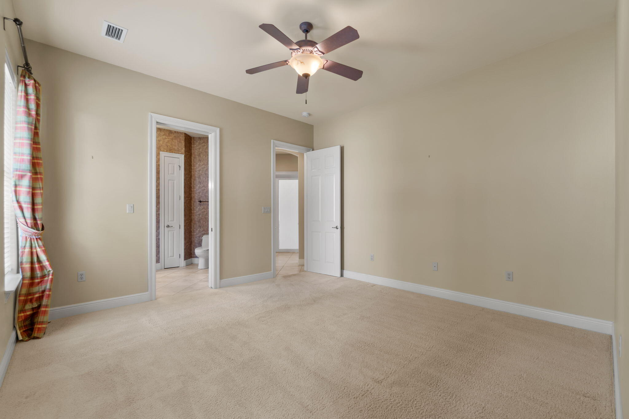 REGATTA BAY PATIO HOMES - Residential