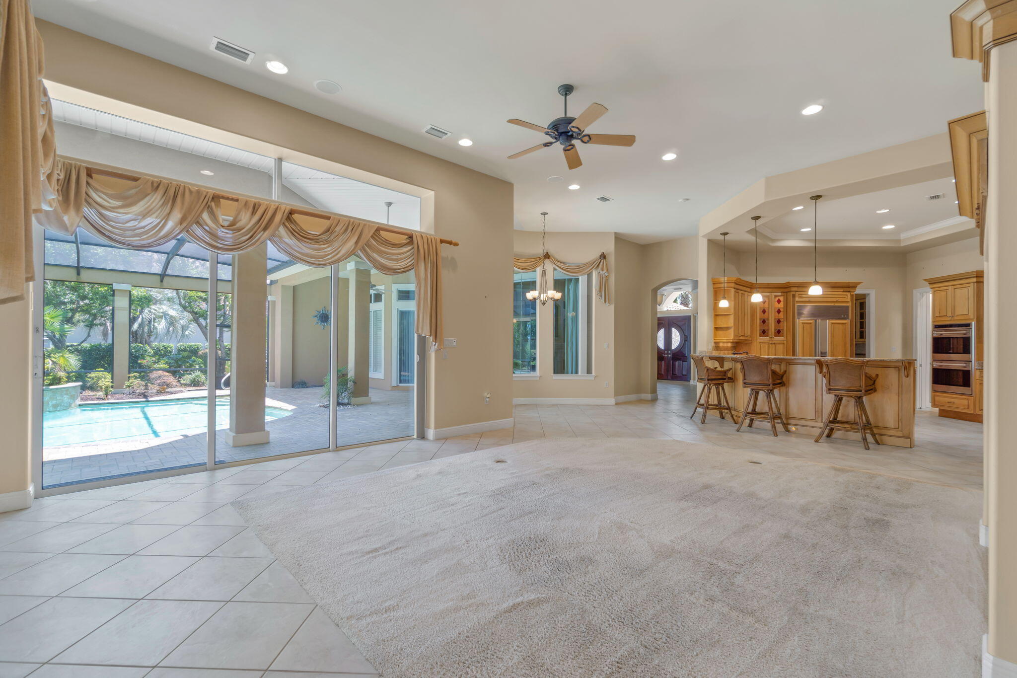REGATTA BAY PATIO HOMES - Residential