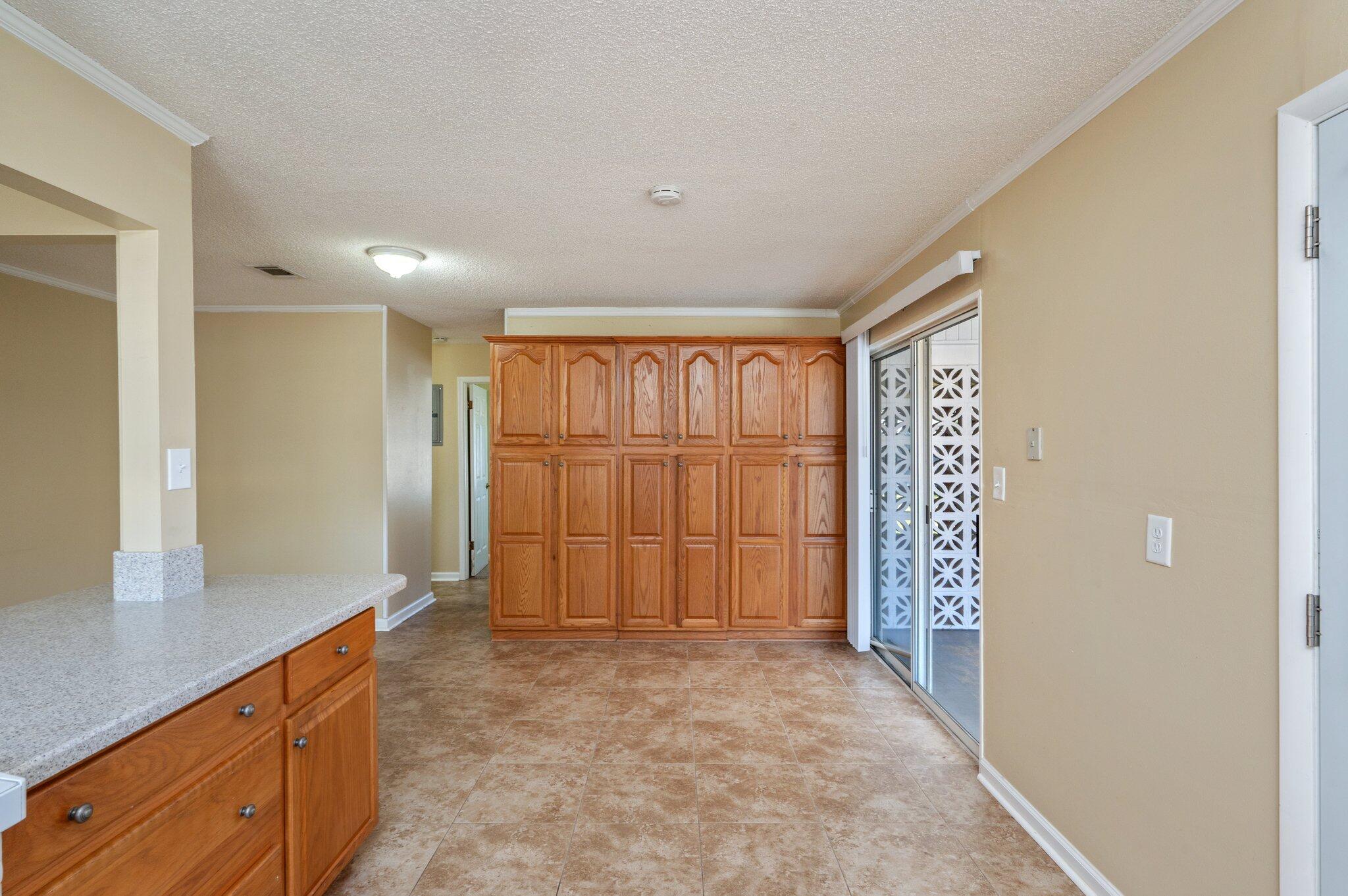 MIDPINES - Residential Lease