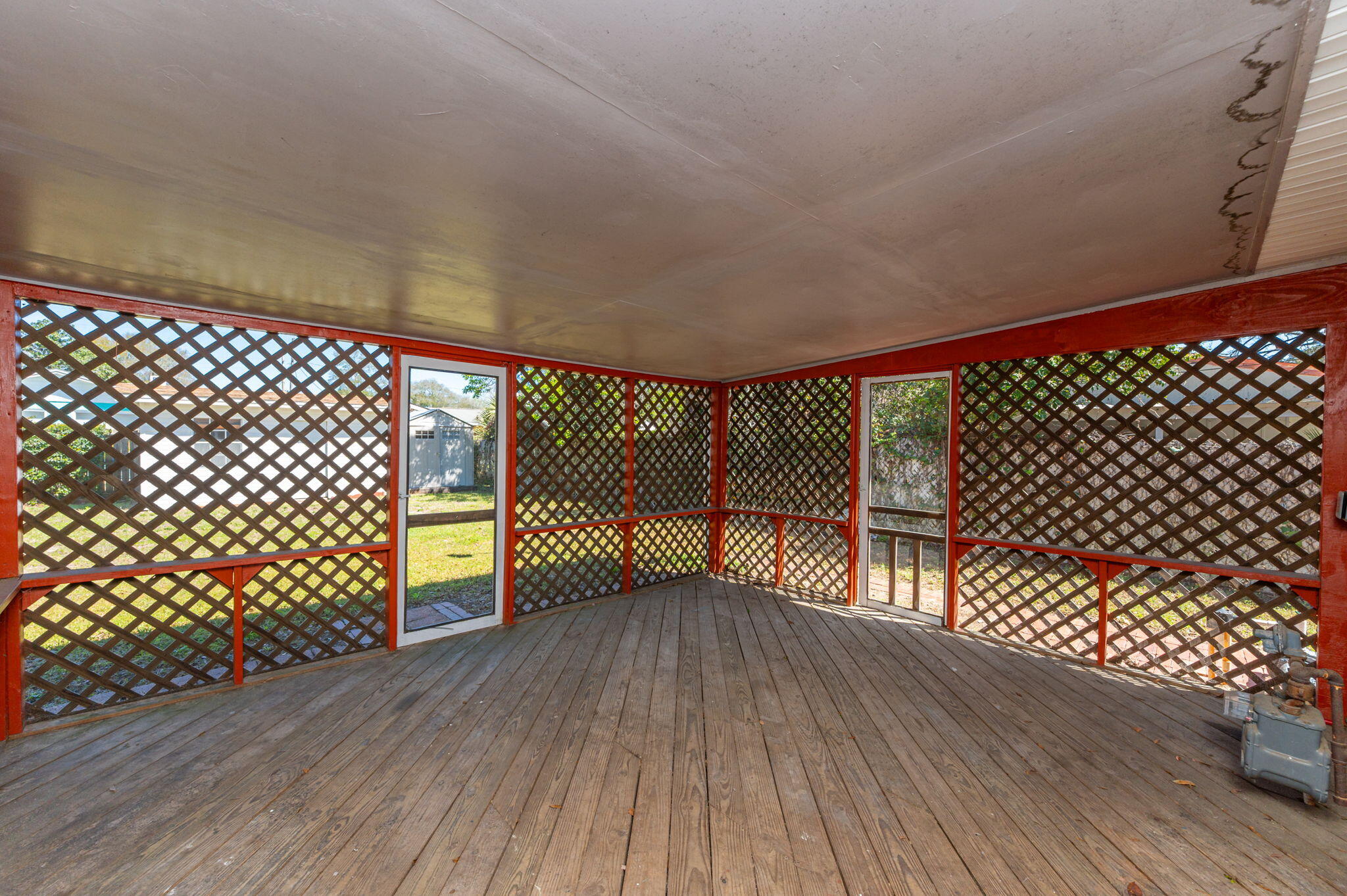 MIDPINES - Residential Lease