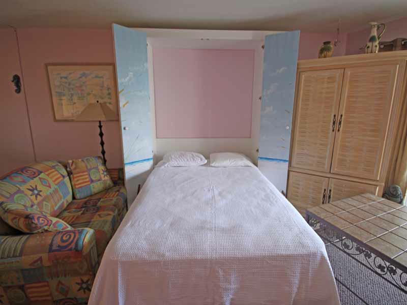 EL MATADOR CONDO - Residential