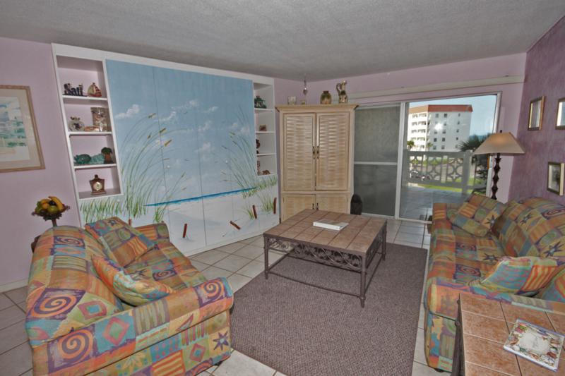 EL MATADOR CONDO - Residential