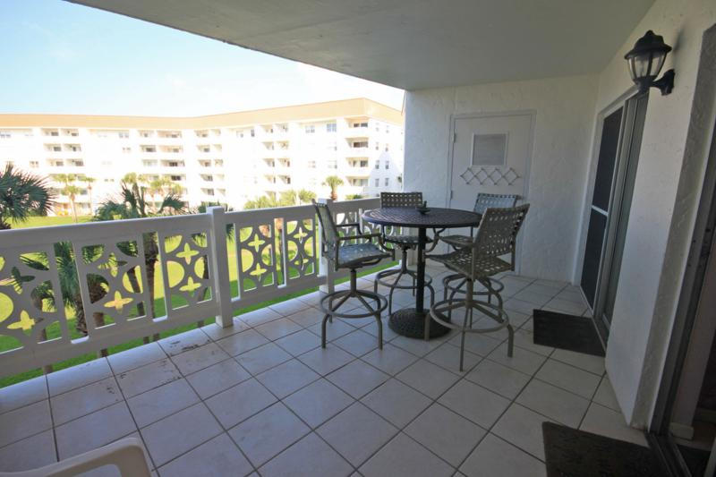 EL MATADOR CONDO - Residential