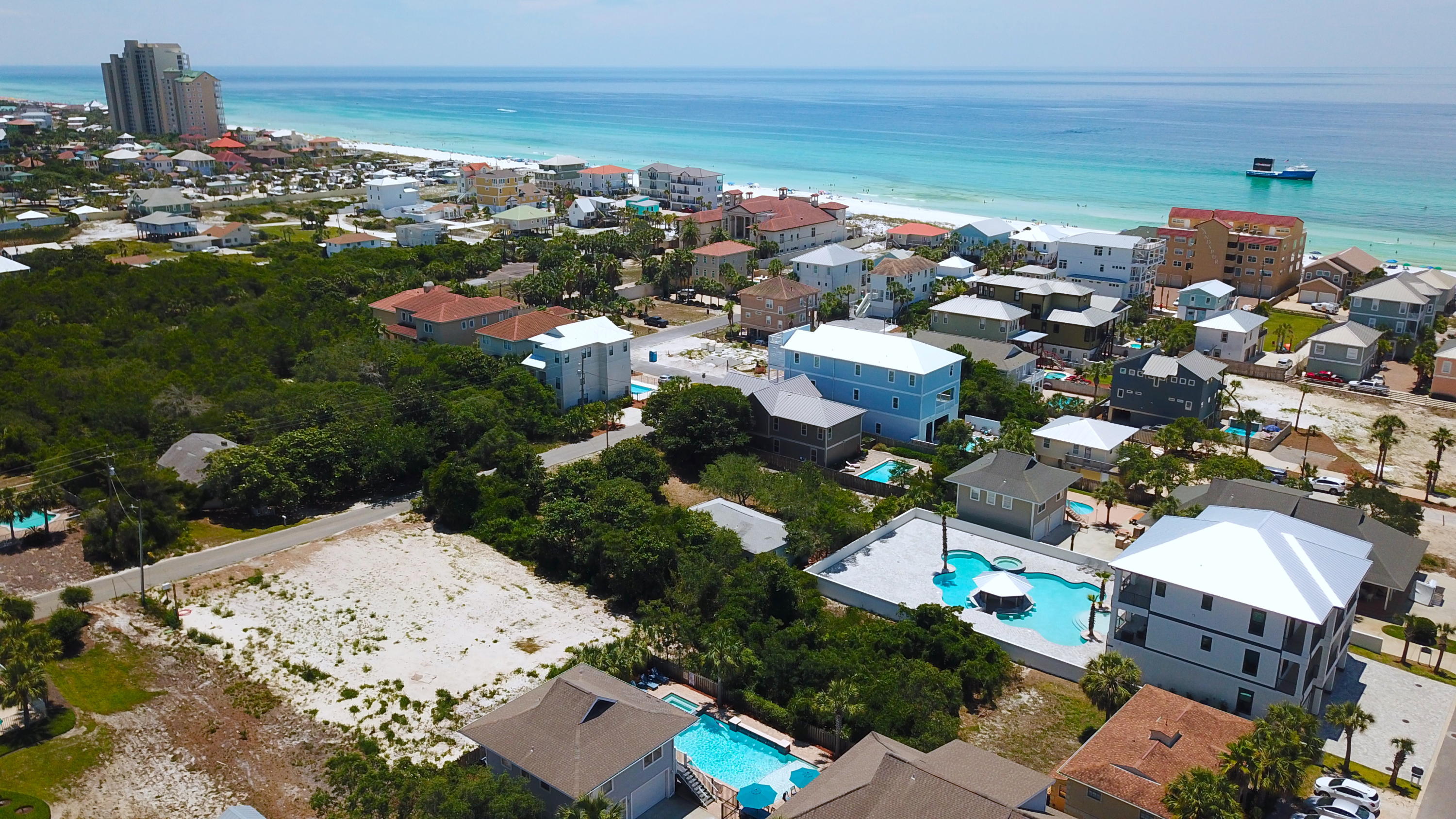 METES & BOUNDS - Land