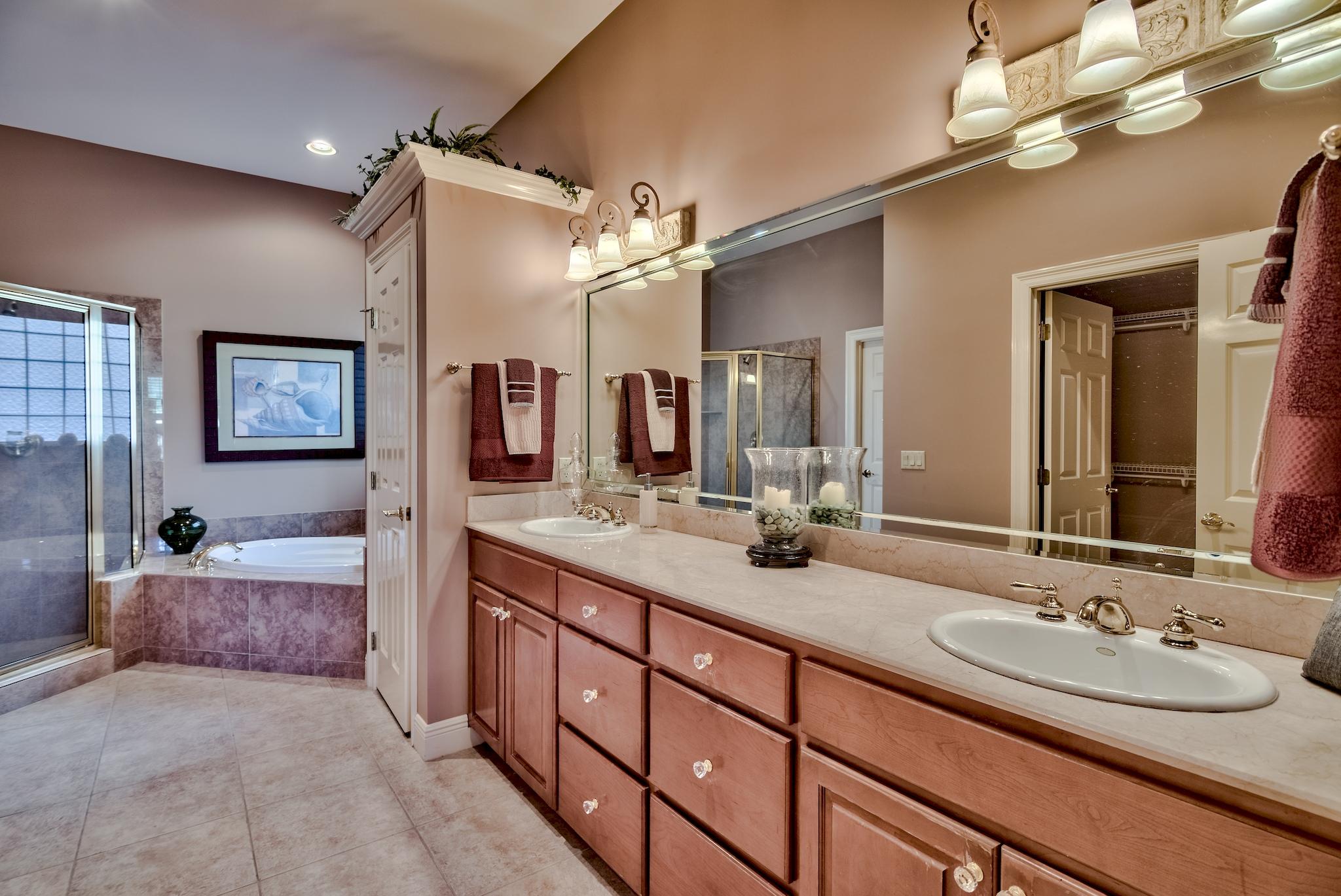 REGATTA BAY PH 1 - Residential