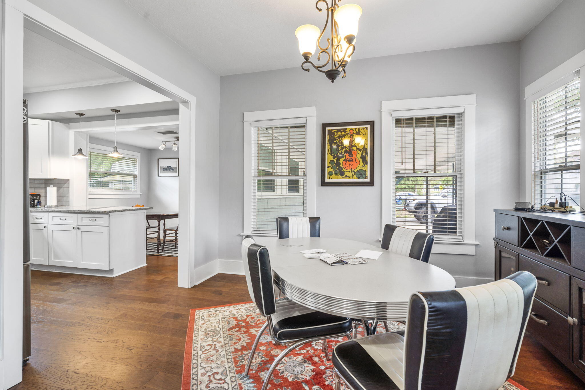 MURRAY HILL - Residential